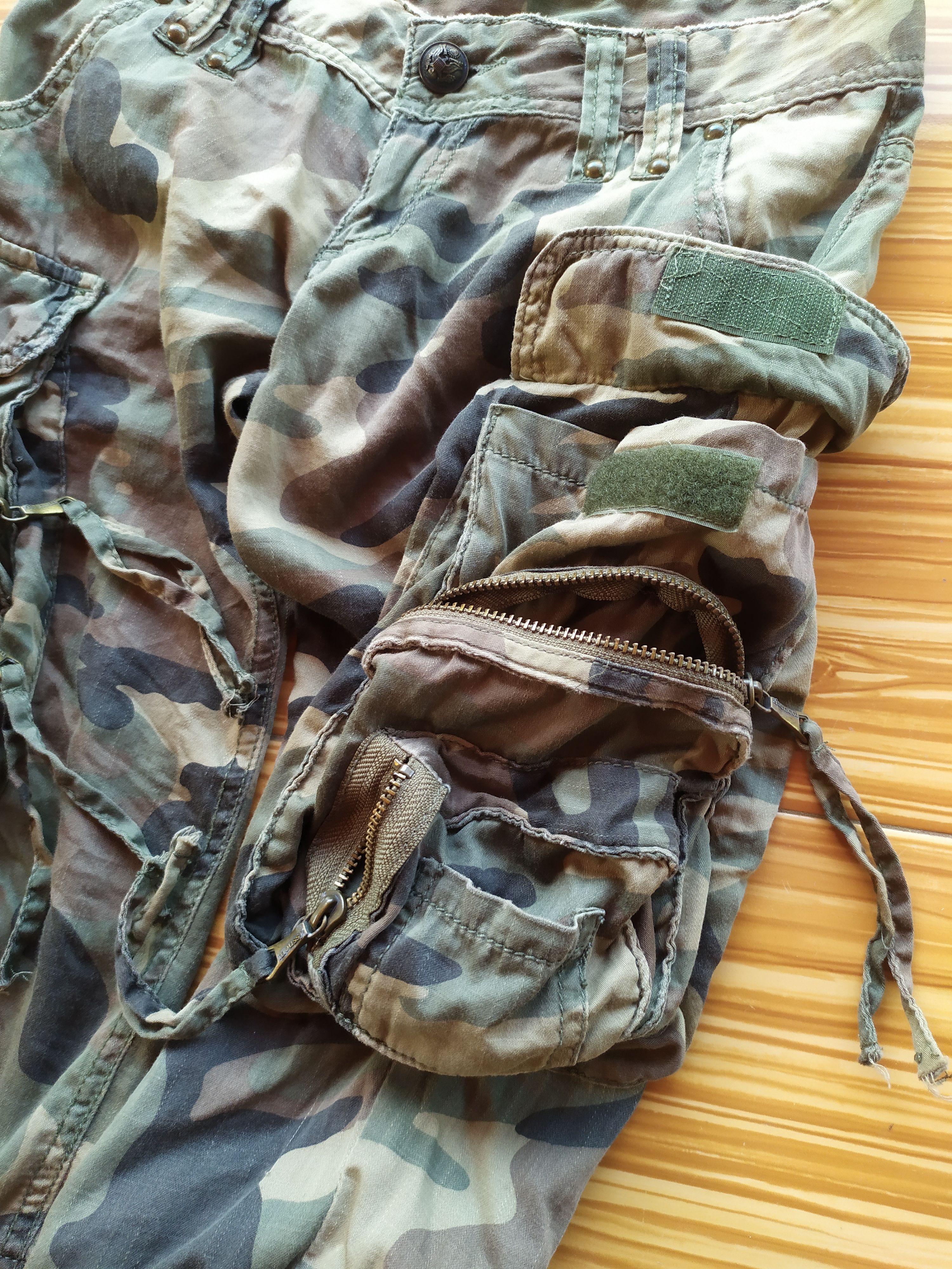 Japanese Brand × MOUSSY Moussy Camo multipocket Pants Size 24" / US 00 / IT 34 - 4 Thumbnail