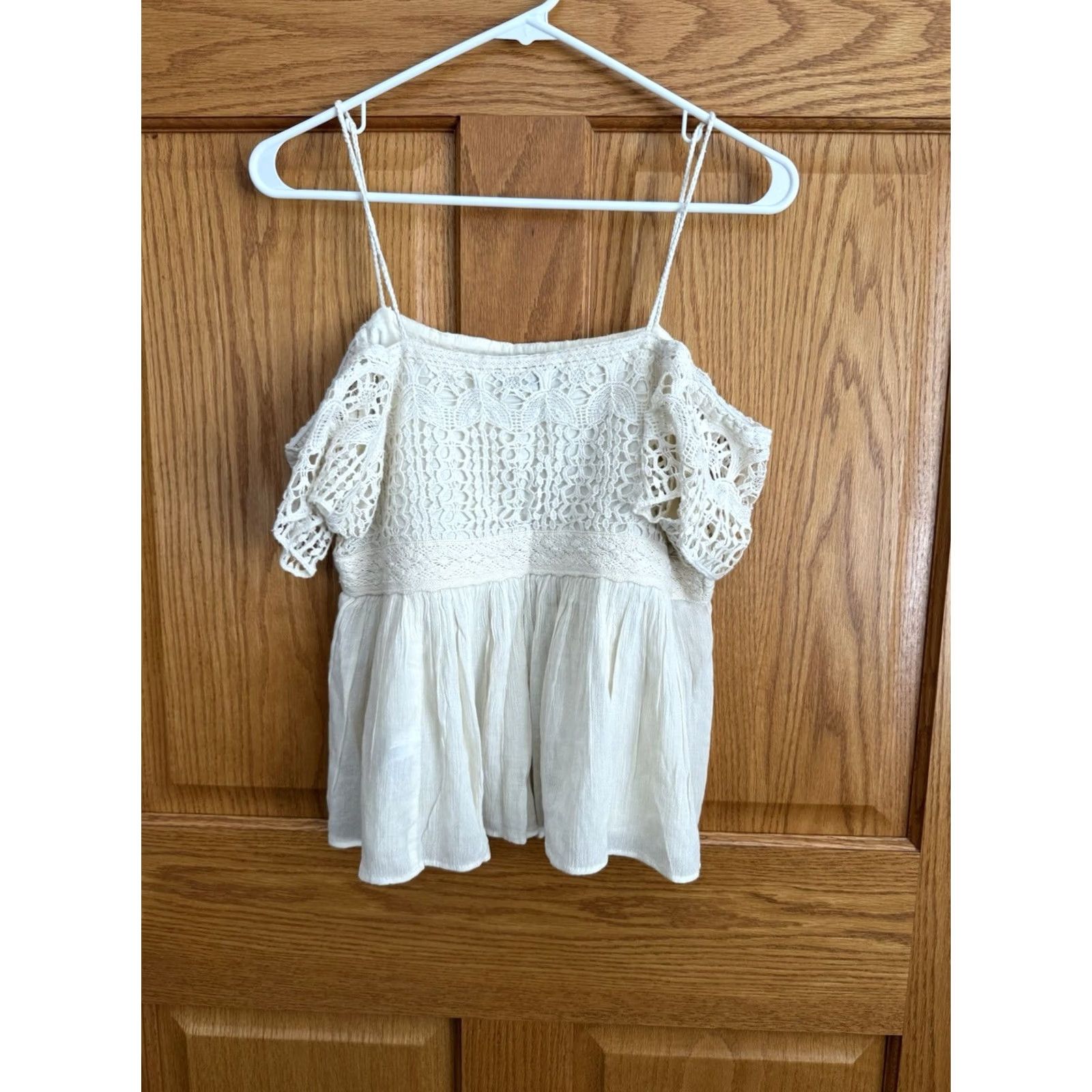 American Eagle Outfitters American Eagle Outfitters Boho Flowy Lace Blouse Ivory XS Women Off The Shoulder Dainty Cottagecore Size XS / US 0-2 / IT 36-38 - 4 Thumbnail