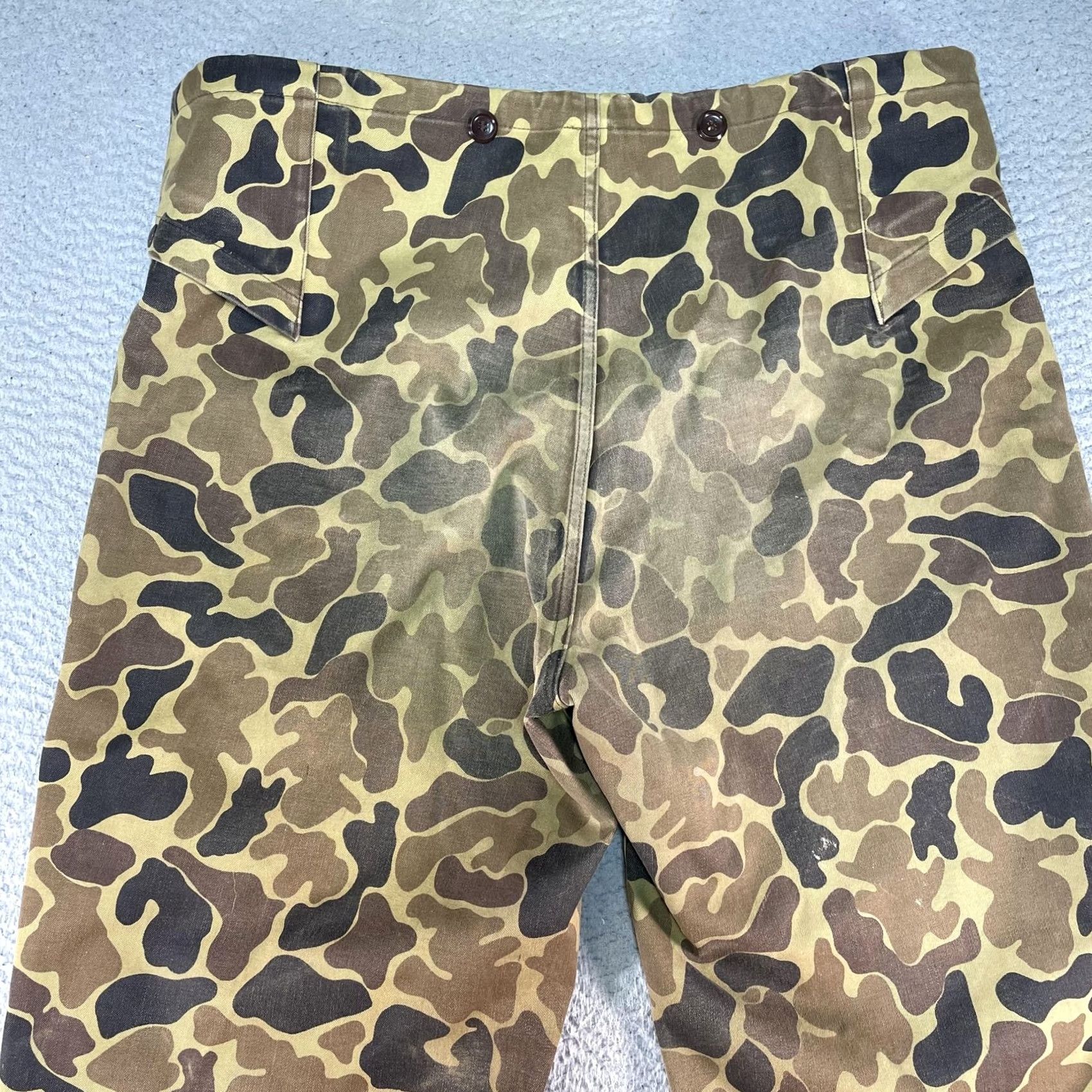 Vintage VINTAGE Woolrich Gore Tex Pants Mens Large Brown Frogskin Camo Waterproof USA Pants Mens L Brown Camo 80s 90s USA Woolrich Gore-Tex Rain Workwear Mens Size US 33 - 5 Thumbnail