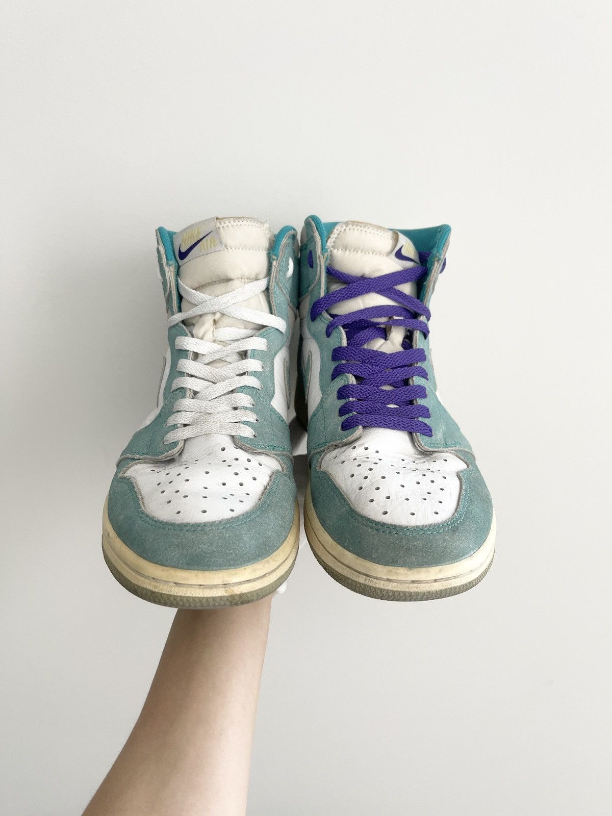 Jordan Brand STEAL! 2019 Air Jordan 1 Turbo Green - size 10.5 Size US 10.5 / EU 43-44 - 3 Thumbnail