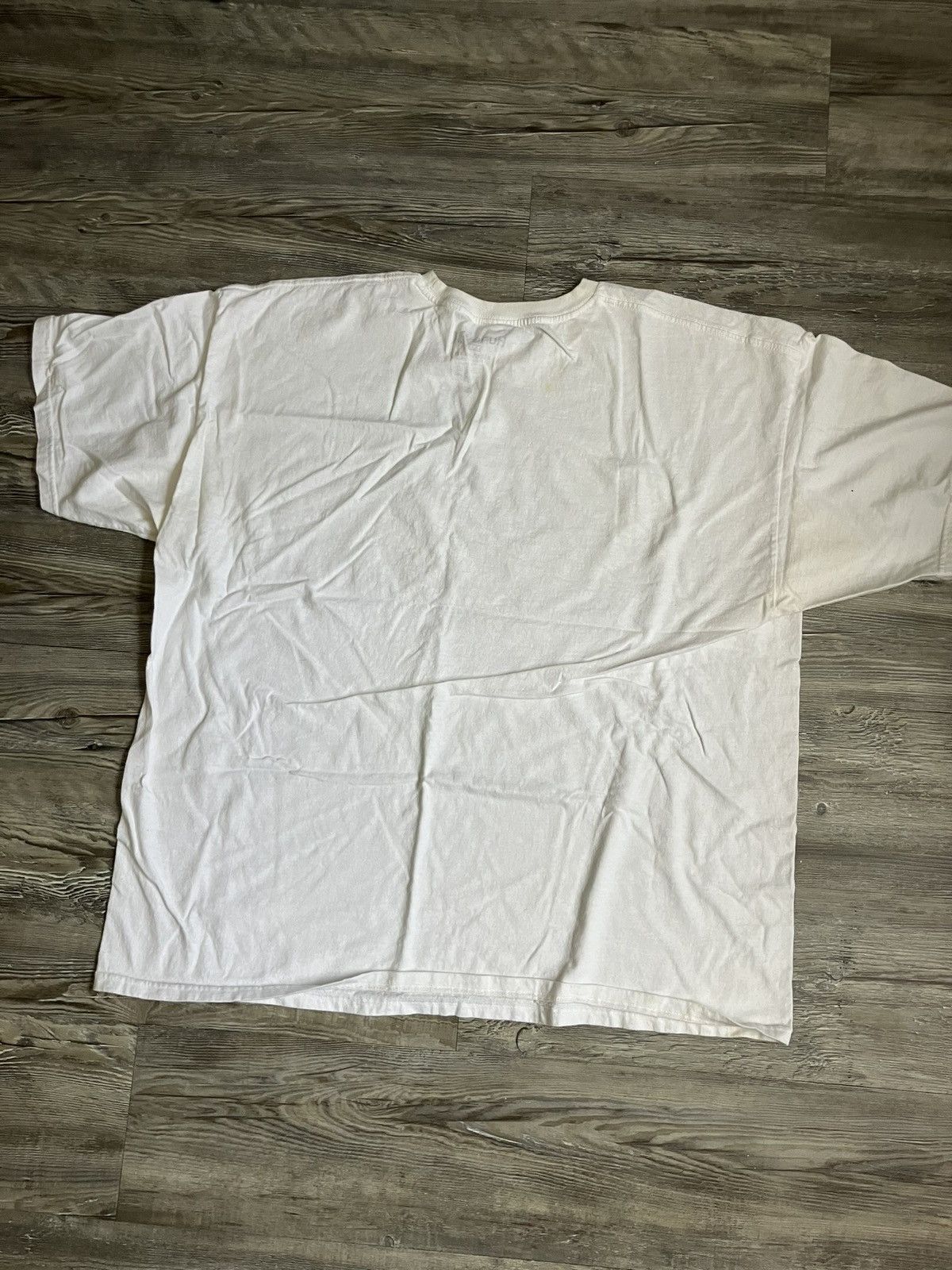 Hurley Vintage Y2K Hurley T Shirt Size XXL White Size US XXL / EU 58 / 5 - 2 Thumbnail