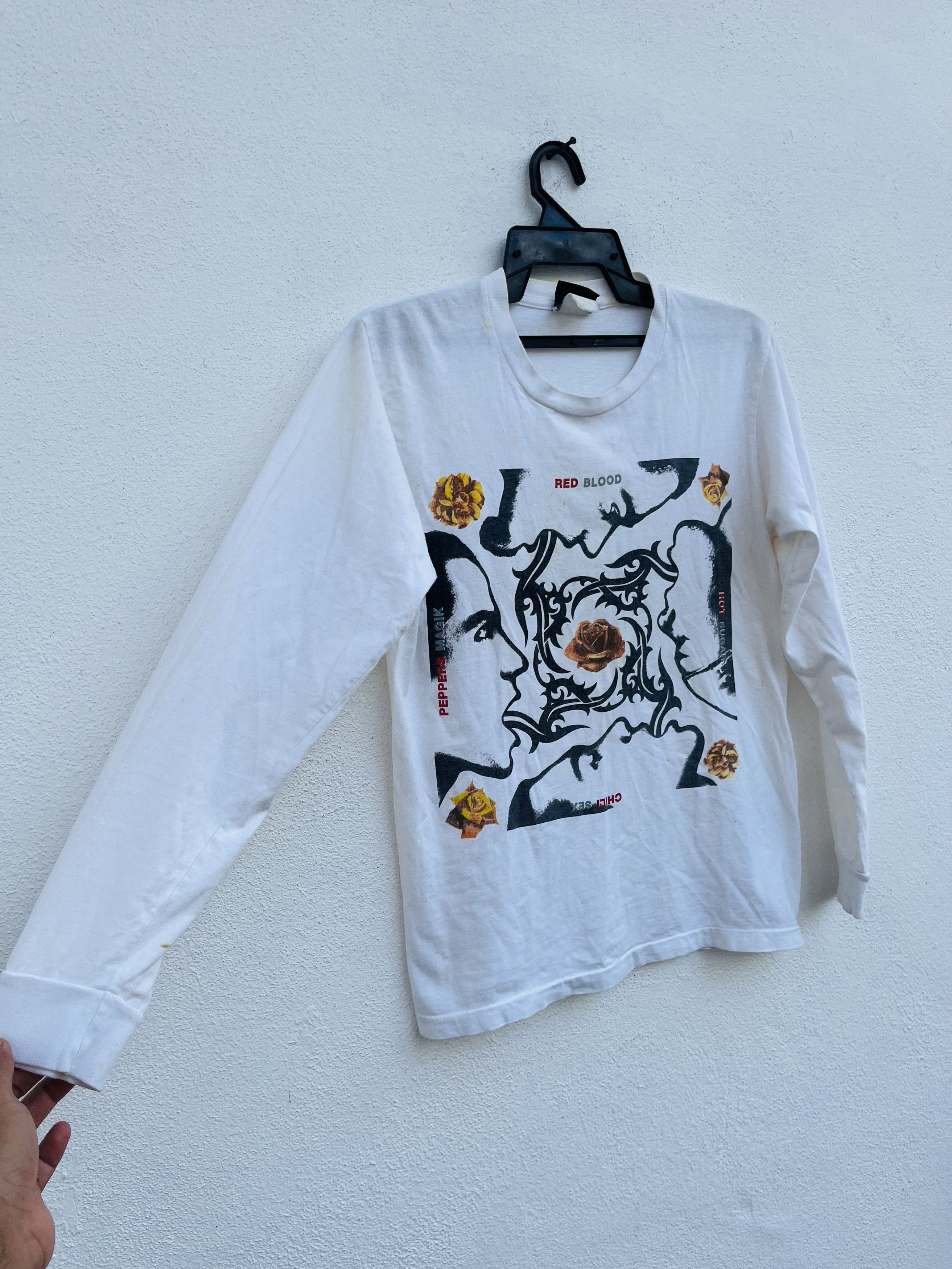 Band Tees × Japanese Brand Vintage 90s Red Hot Chilli Peppers Rock Band Music Shirt Size US M / EU 48-50 / 2 - 3 Thumbnail