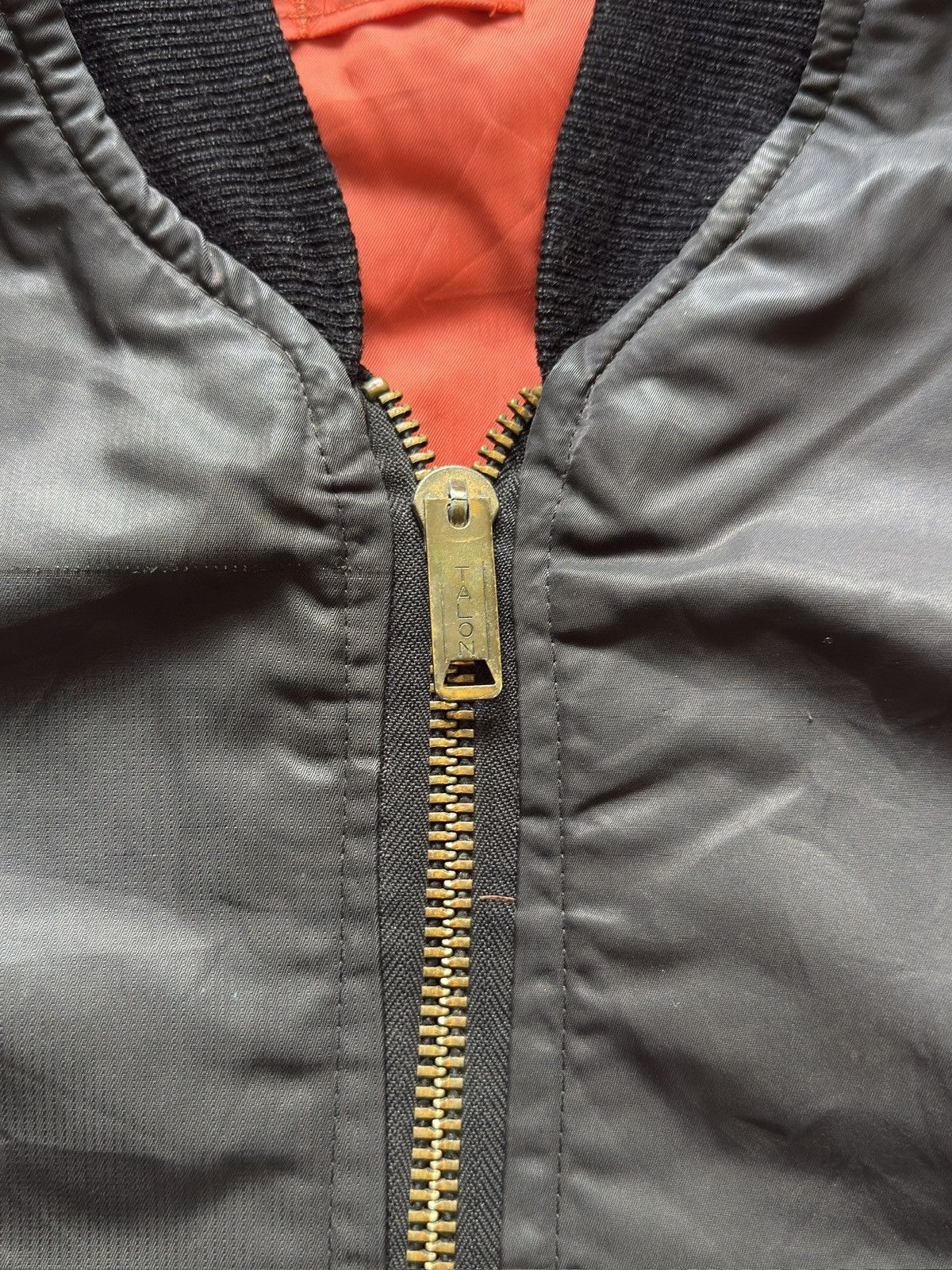 Alpha Industries × Vintage Vintage 1970s MA-1 Flight Bomber Jacket Size US L / EU 52-54 / 3 - 2 Thumbnail