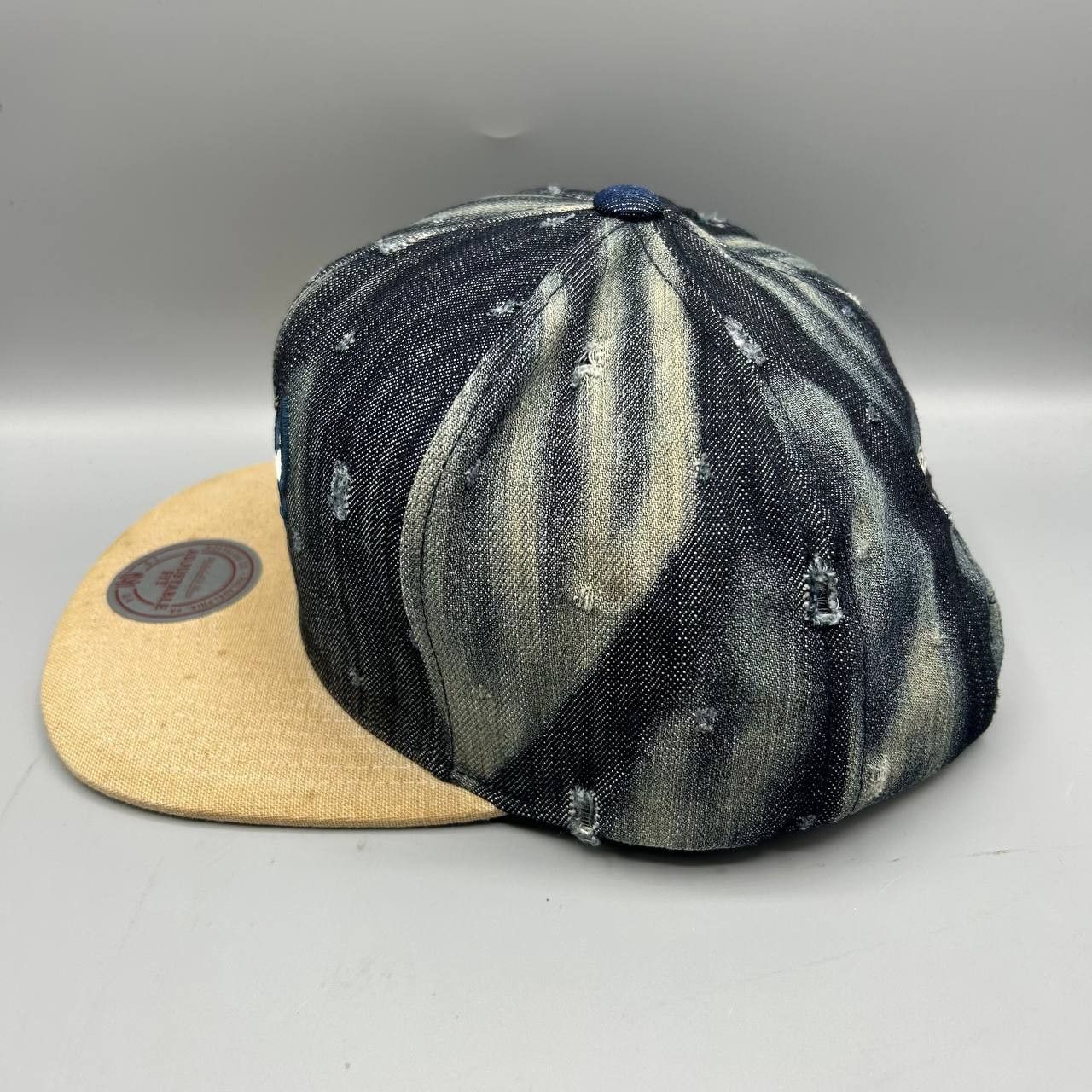 Mitchell & Ness Chicago Bulls Hat Men Denim Torn Mitchell & Ness Snap Back Size ONE SIZE - 3 Thumbnail