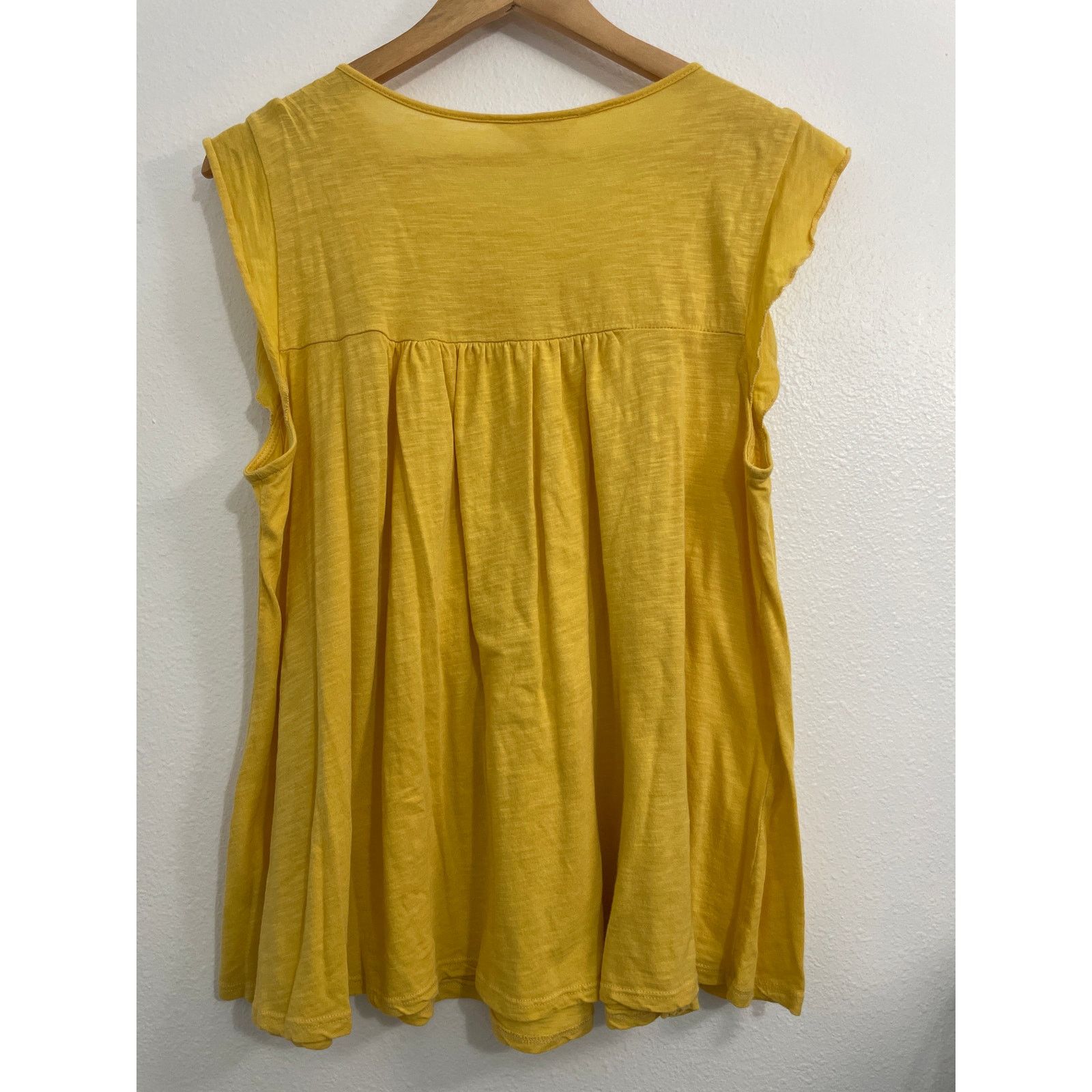 Other Terra & Sky Women's Plus Size Eyelet Trim Flutter Sleeve Top Size L / US 10 / IT 46 - 8 Thumbnail