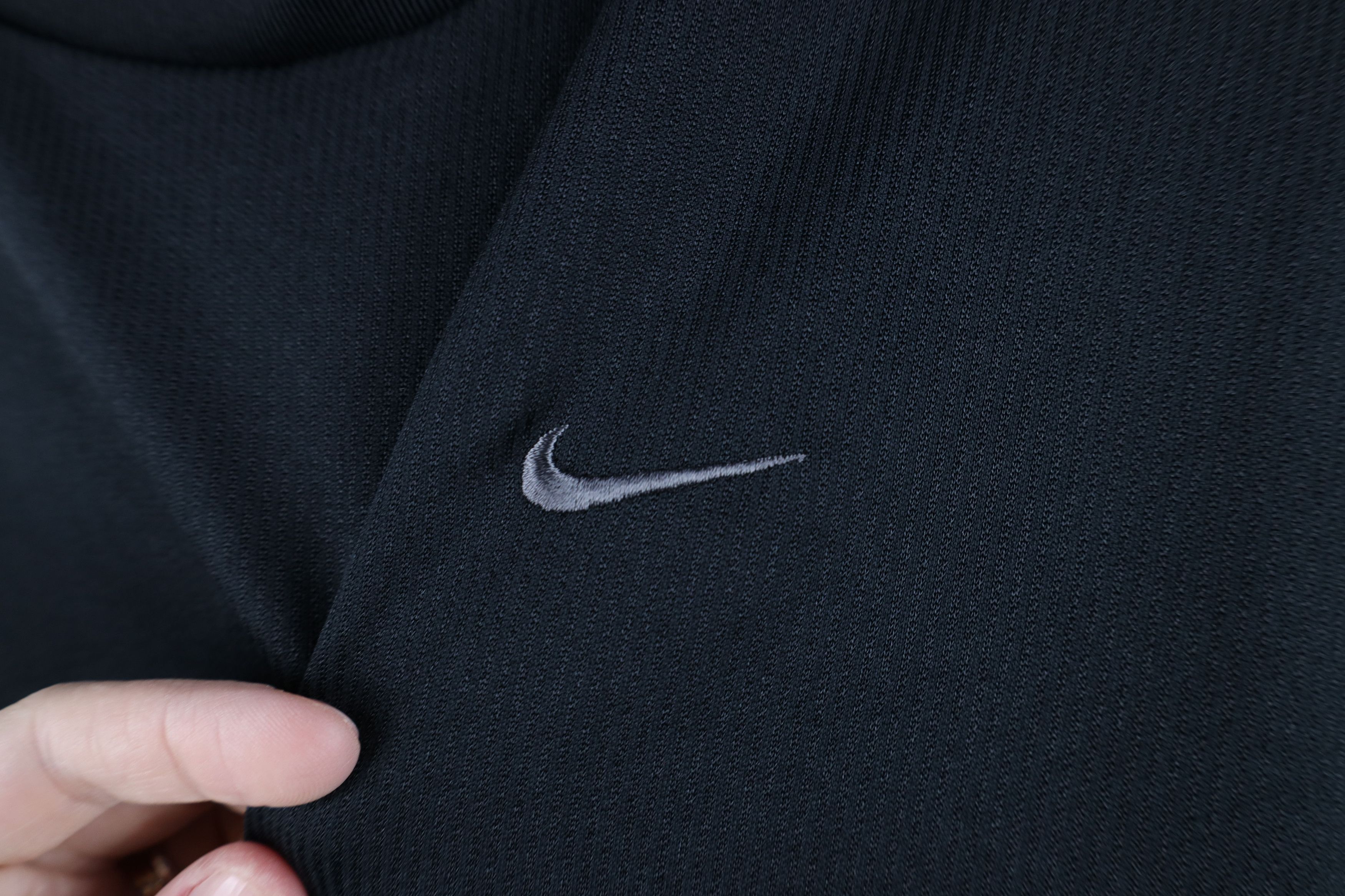 Nike Vintage 90s Y2K Nike Mini Swoosh Knit Long Sleeve T-Shirt Size US XL / EU 56 / 4 - 5 Thumbnail