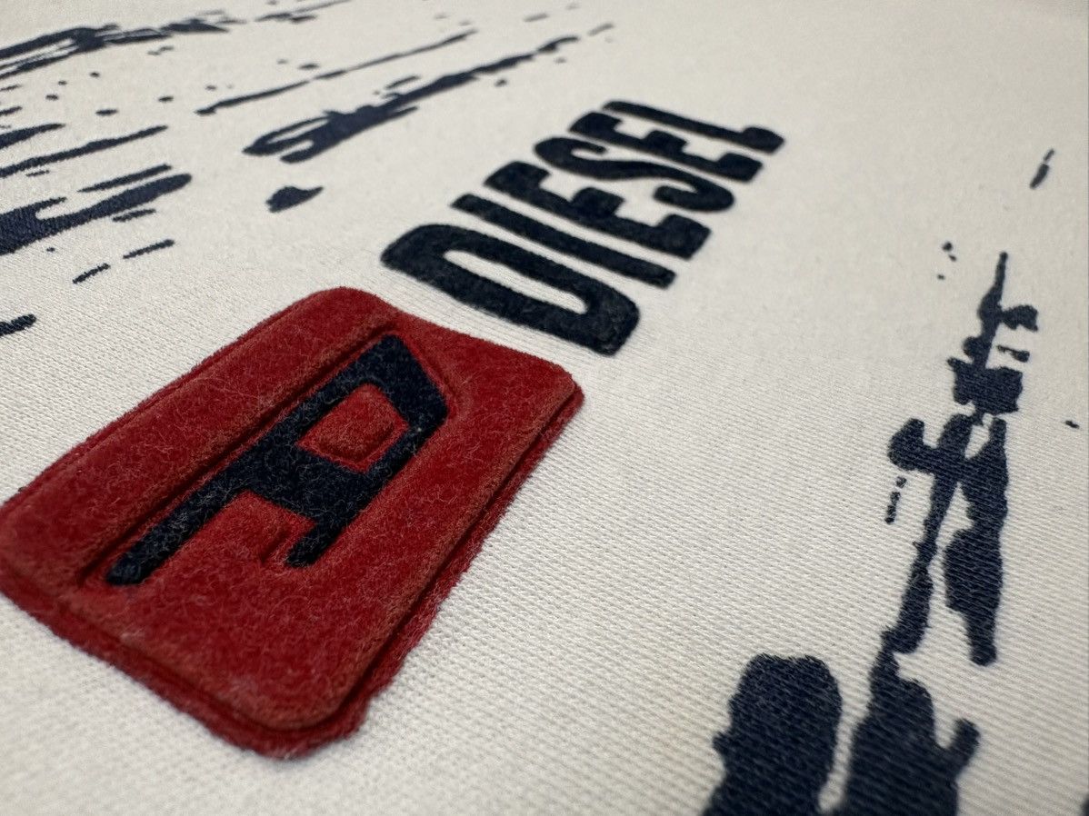Diesel Diesel 2000s Distressed White Brush Stroke Tee 3D Logo M Y2K Size US M / EU 48-50 / 2 - 7 Thumbnail