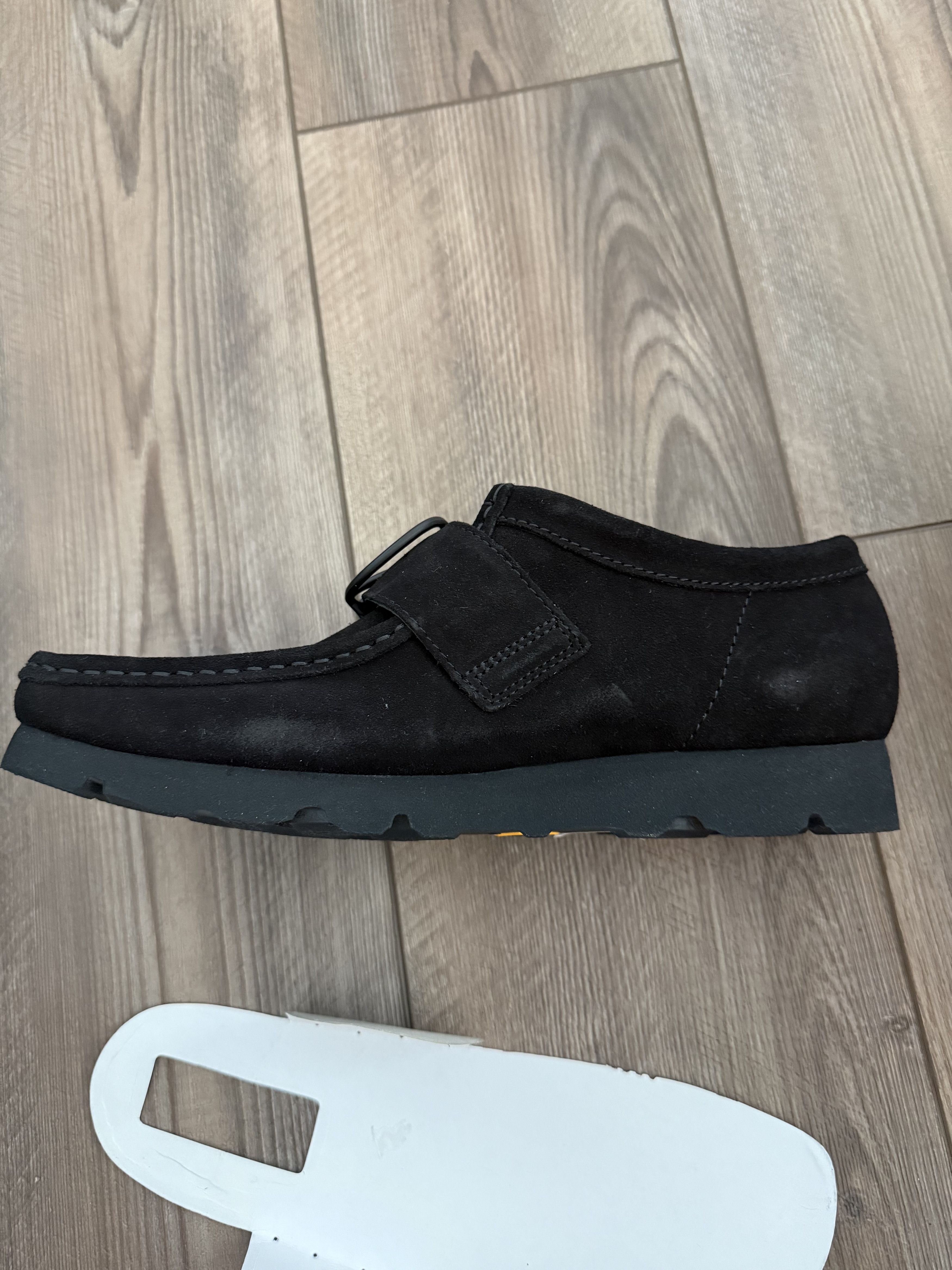 Clarks Clarks Wallabee x Needles(Vibram soles) Size US 9.5 / EU 42-43 - 6 Thumbnail