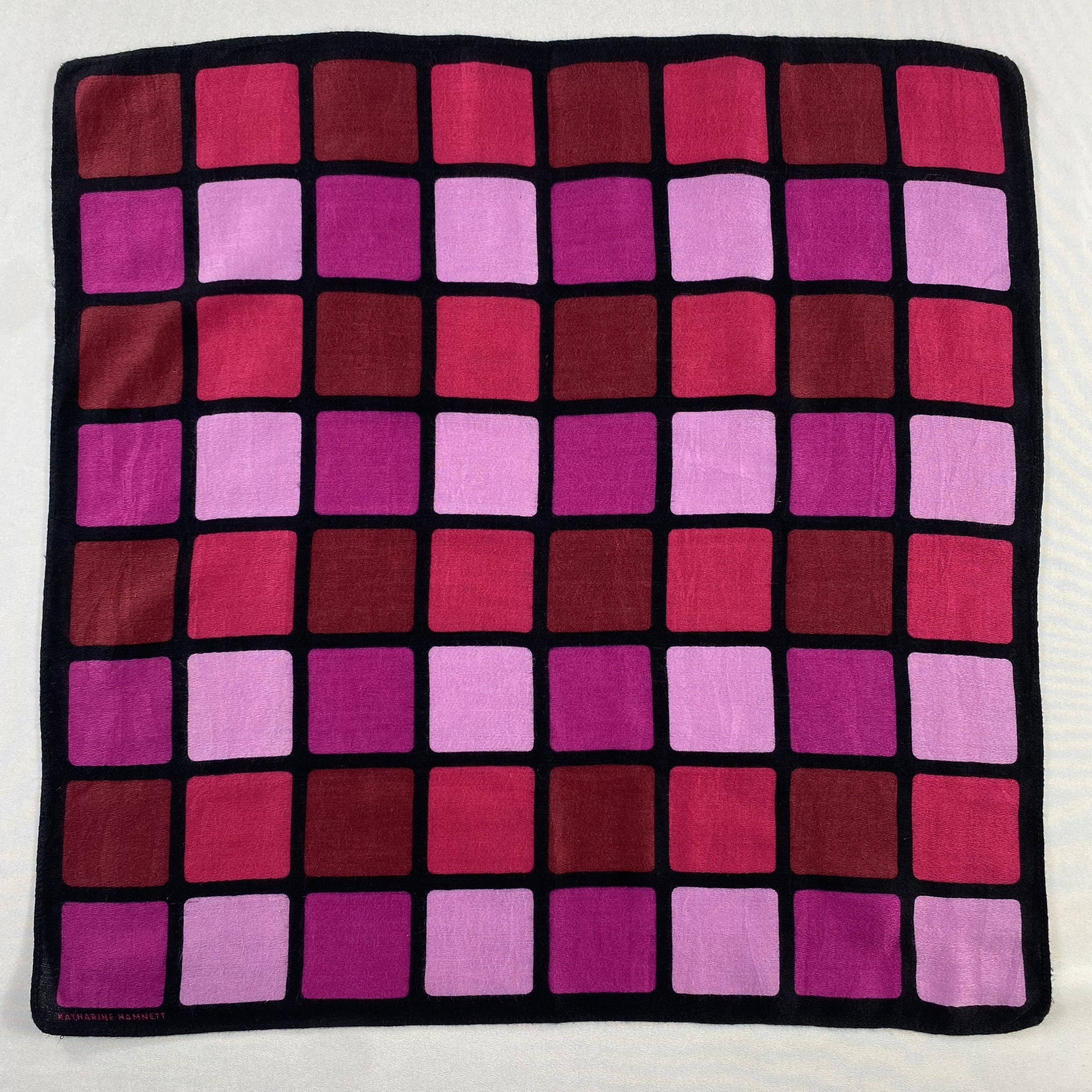 Katharine Hamnett London × Vintage Katharine Hamnett Bandana/ Handkerchief / Neckerchief-P1704 Size ONE SIZE - 1 Thumbnail