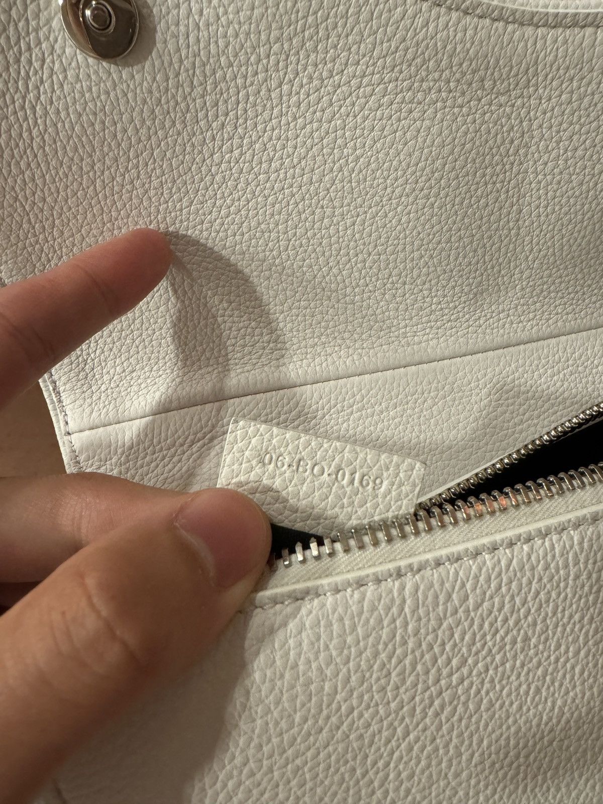 Alyx × Dior Dior Men’s Saddle Bag FW19 in White Size ONE SIZE - 23 Thumbnail