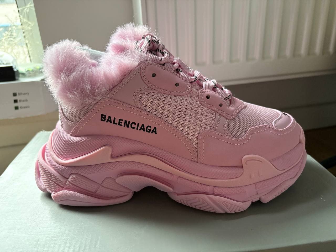 Balenciaga Balenciaga Triple S Fake Fur Pink Size US 6 / IT 36 - 3 Thumbnail