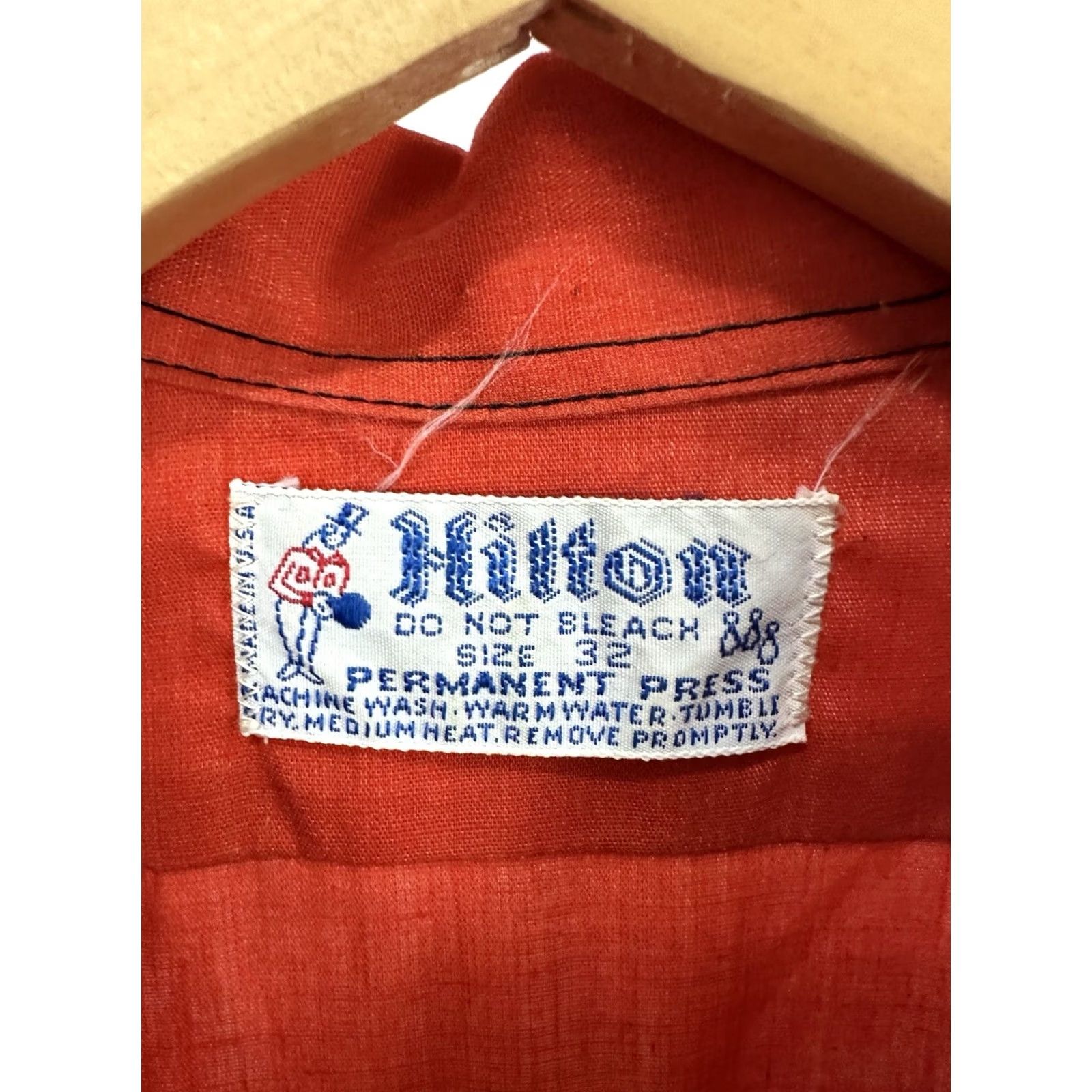 Vintage VTG 60s Wichita 727 Champion Spark Lenco Pennzoil Chain Stitch Pit Crew Shirt 32 Women Orange Red Button-Up Short Sleeve Size 32 Size XXS / US 00 / IT 34 - 3 Thumbnail