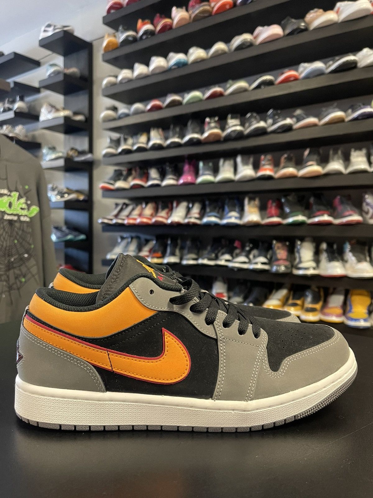 Jordan Brand Size 10 - Jordan 1 Low Light Graphite Vivid Orange Size US 10 / EU 43 - 3 Thumbnail
