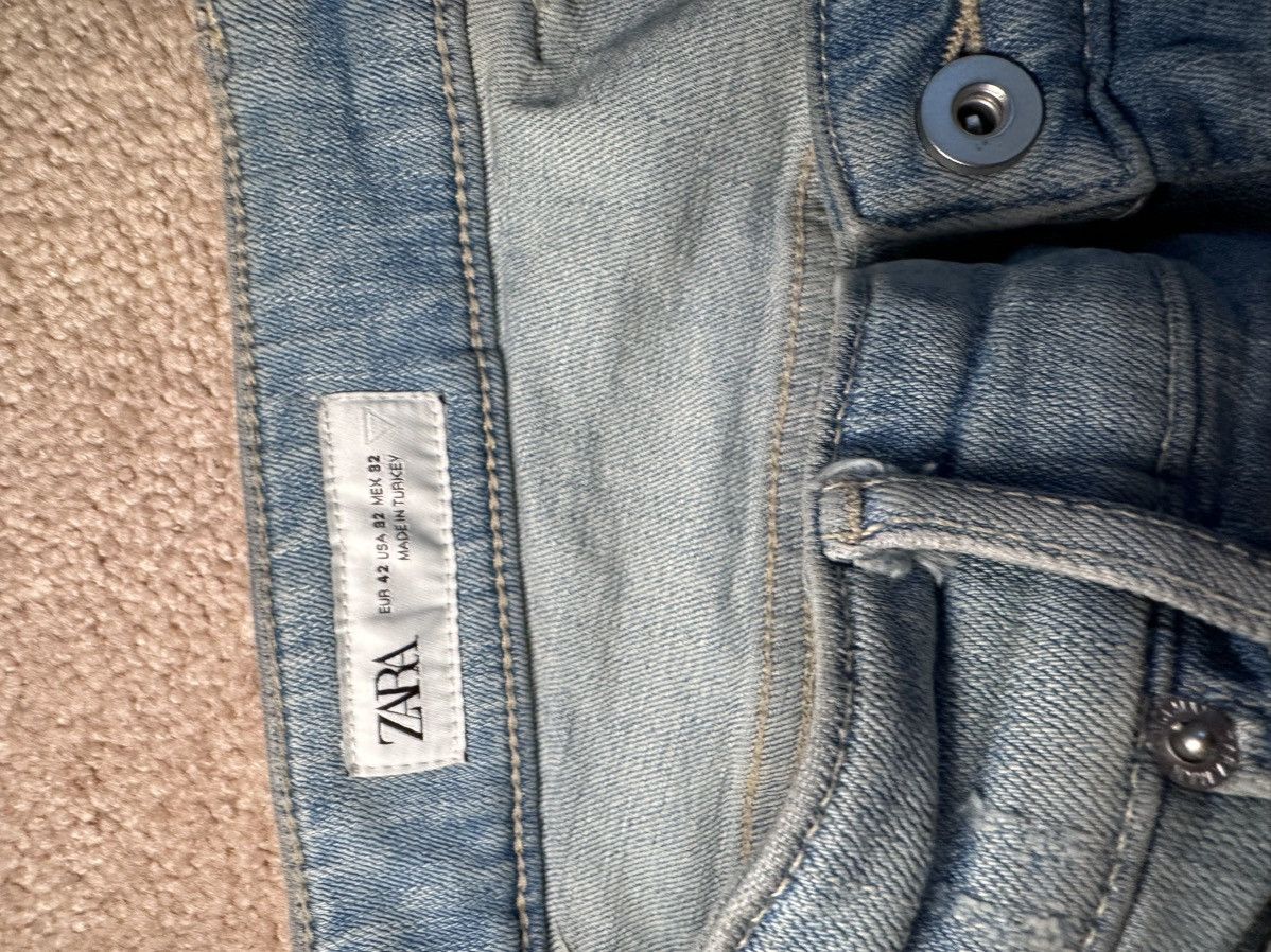 Zara ZARA LIGHT DENIEM SLIM FIT JEANS Size US 32 / EU 48 - 2 Thumbnail