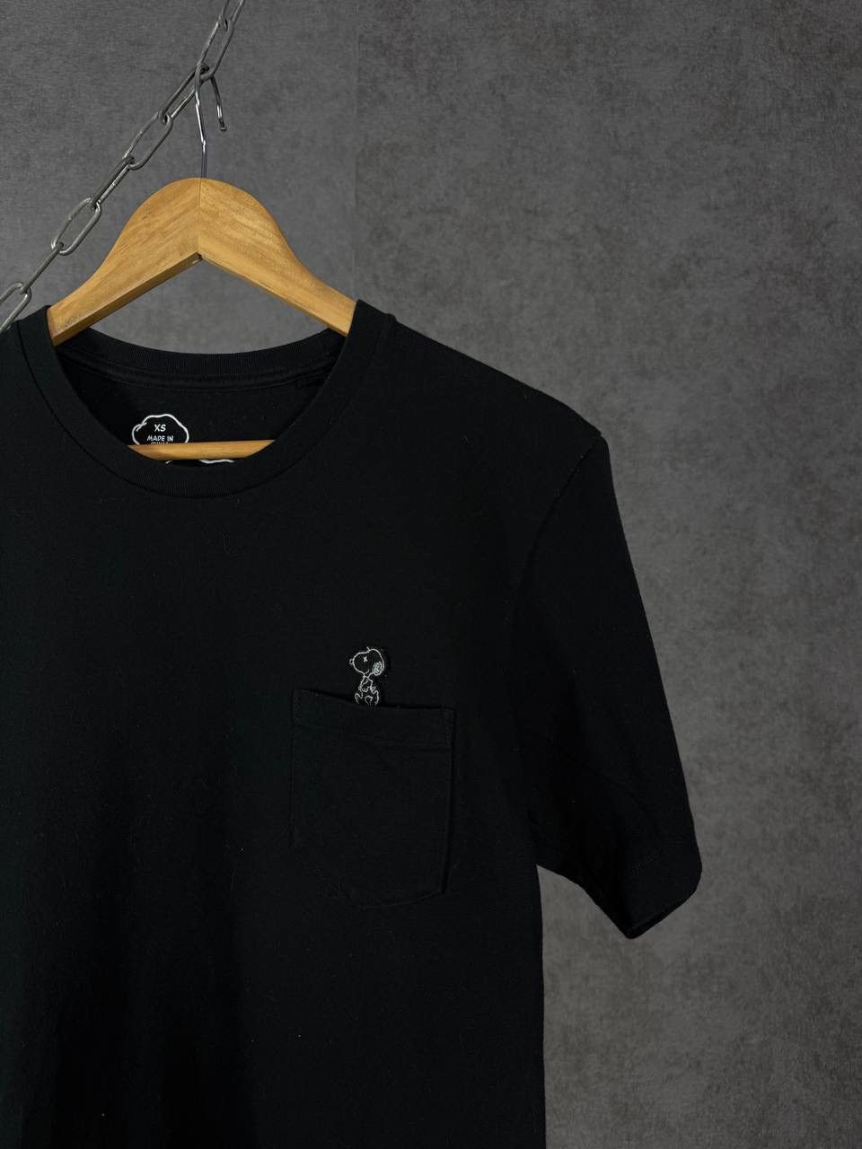 Kaws × Peanuts Kaws x Peanuts x Uniqlo designer tee Size US XS / EU 42 / 0 - 2 Thumbnail