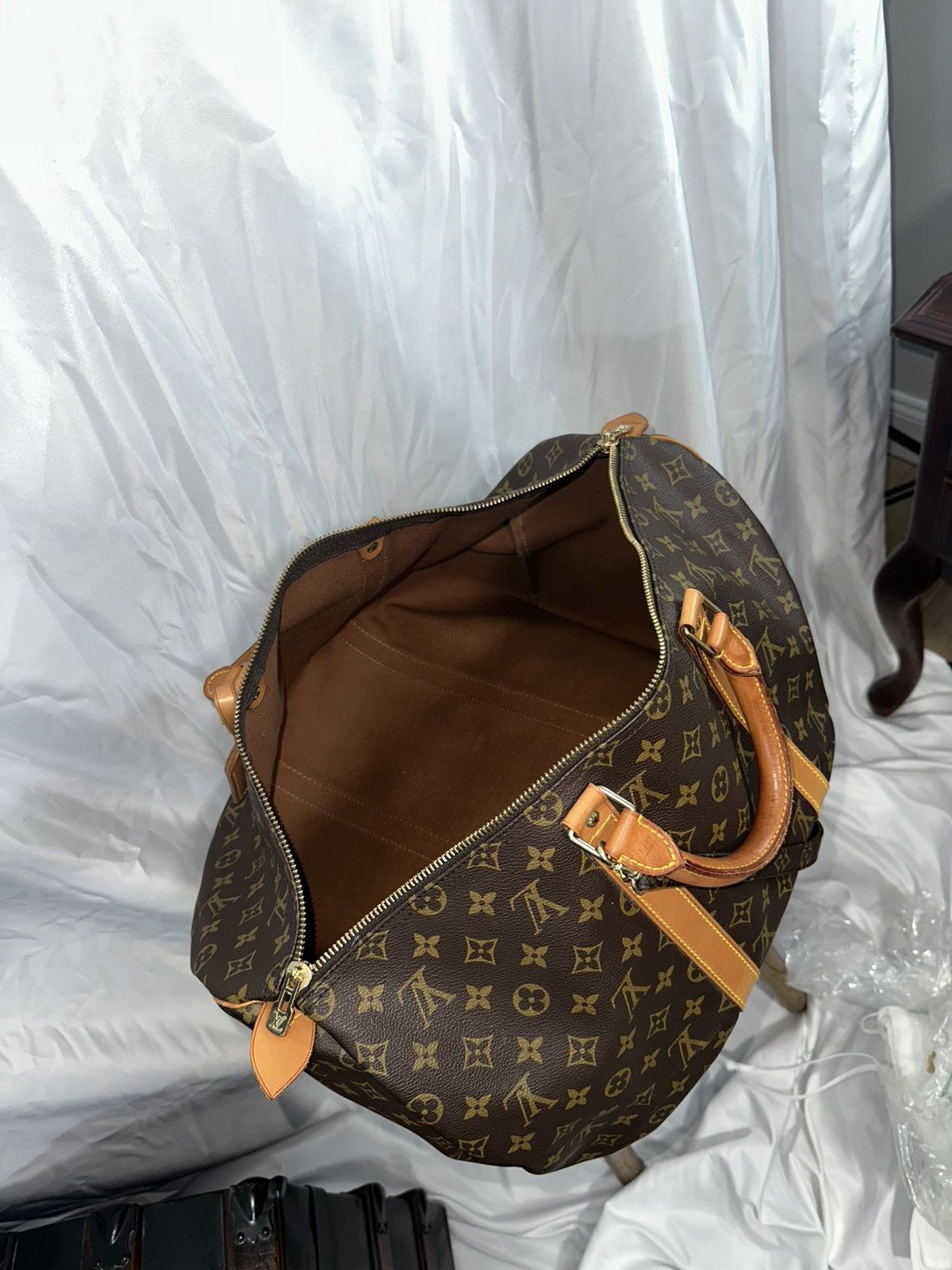 Louis Vuitton Louis Vuitton Keeppal Duffle Size ONE SIZE - 14 Thumbnail