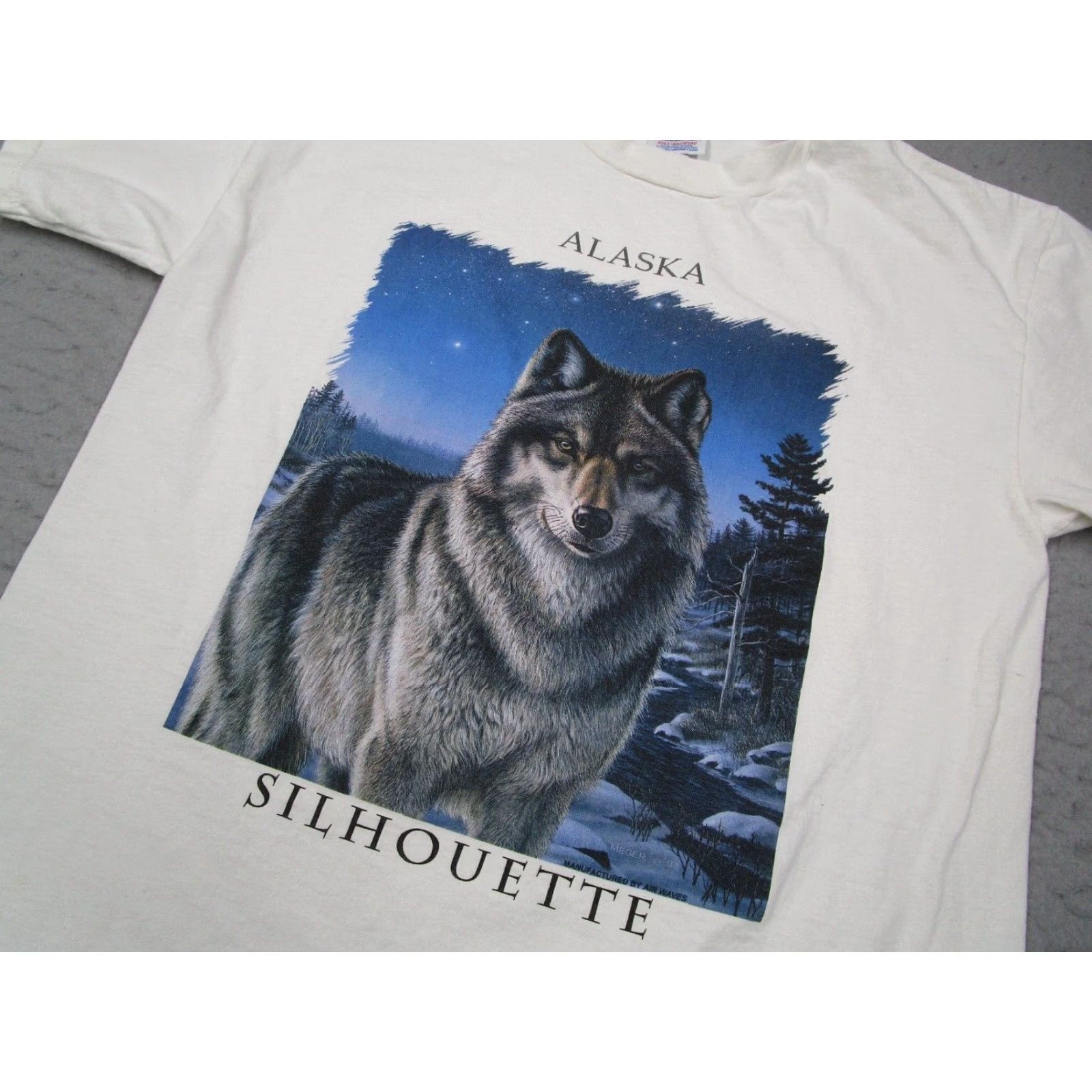 Jerzees VINTAGE Alaska T-Shirt Men Medium White Jerzees Wolf Graphic 90s Retro Animal Logo Size US M / EU 48-50 / 2 - 2 Thumbnail