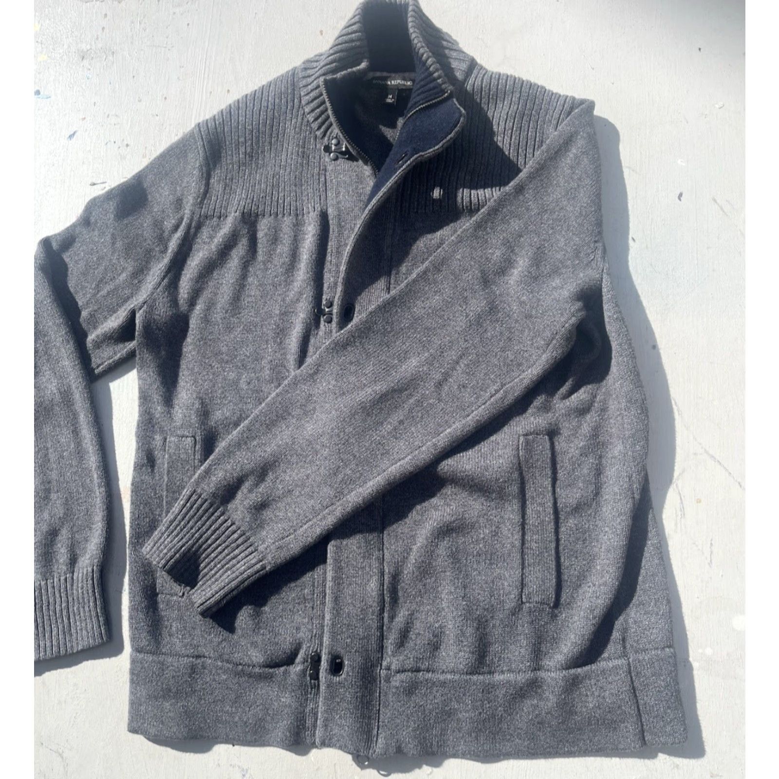 Banana Republic VINTAGE Banana Republic Sweater Gray Solid M Toggle Professor Fisherman Cardigan Size US M / EU 48-50 / 2 - 5 Thumbnail