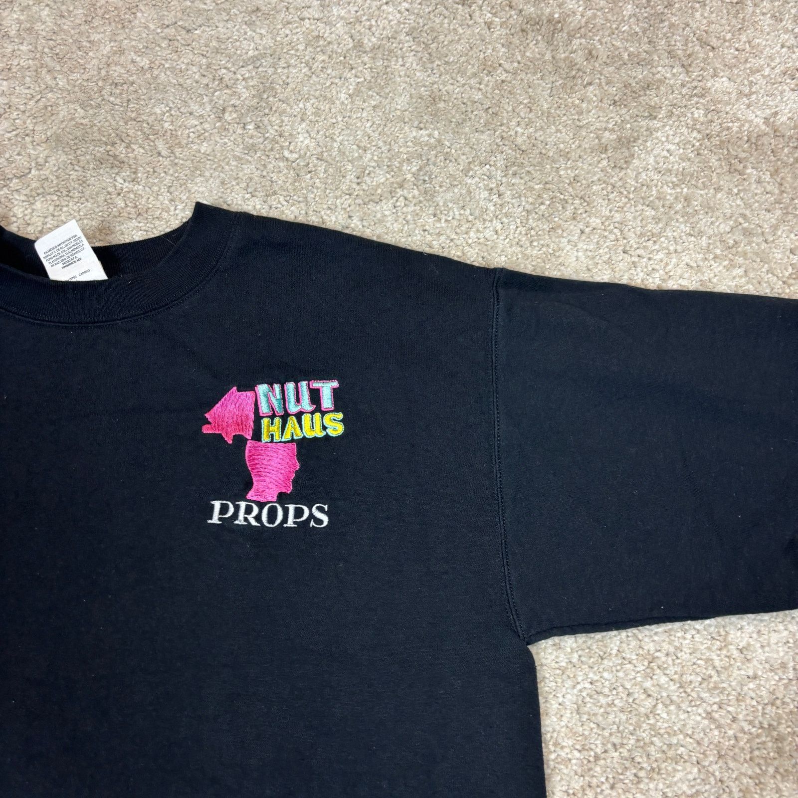 Hanes Dave Season Three Nut Haus Props Cast Crew Sweatshirt Small Size US S / EU 44-46 / 1 - 2 Thumbnail