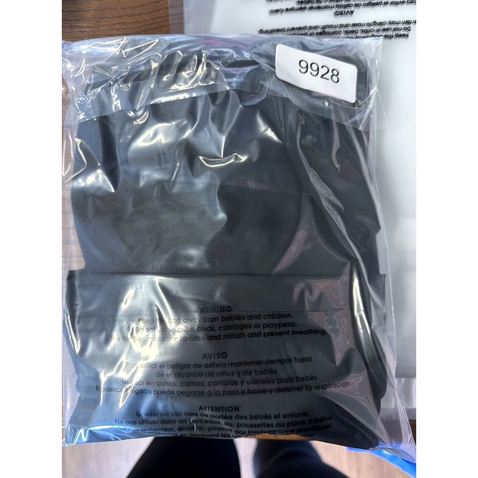 Lululemon Lululemon Women's Joggers Black 12 Scuba Activewear Athletic Pants Tapered Pockets Ribbed Elastic Waist Size 34" / US 12 / IT 48 - 5 Thumbnail