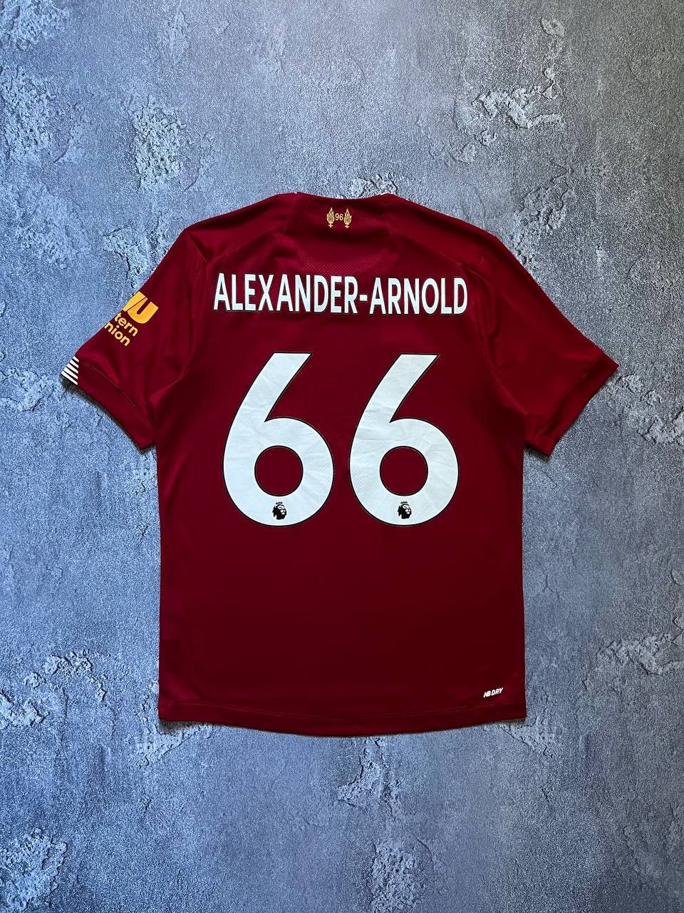 New Balance New Balance 2019 2020 Home Shirt Alexander Arnold Football Size US M / EU 48-50 / 2 - 1 Thumbnail