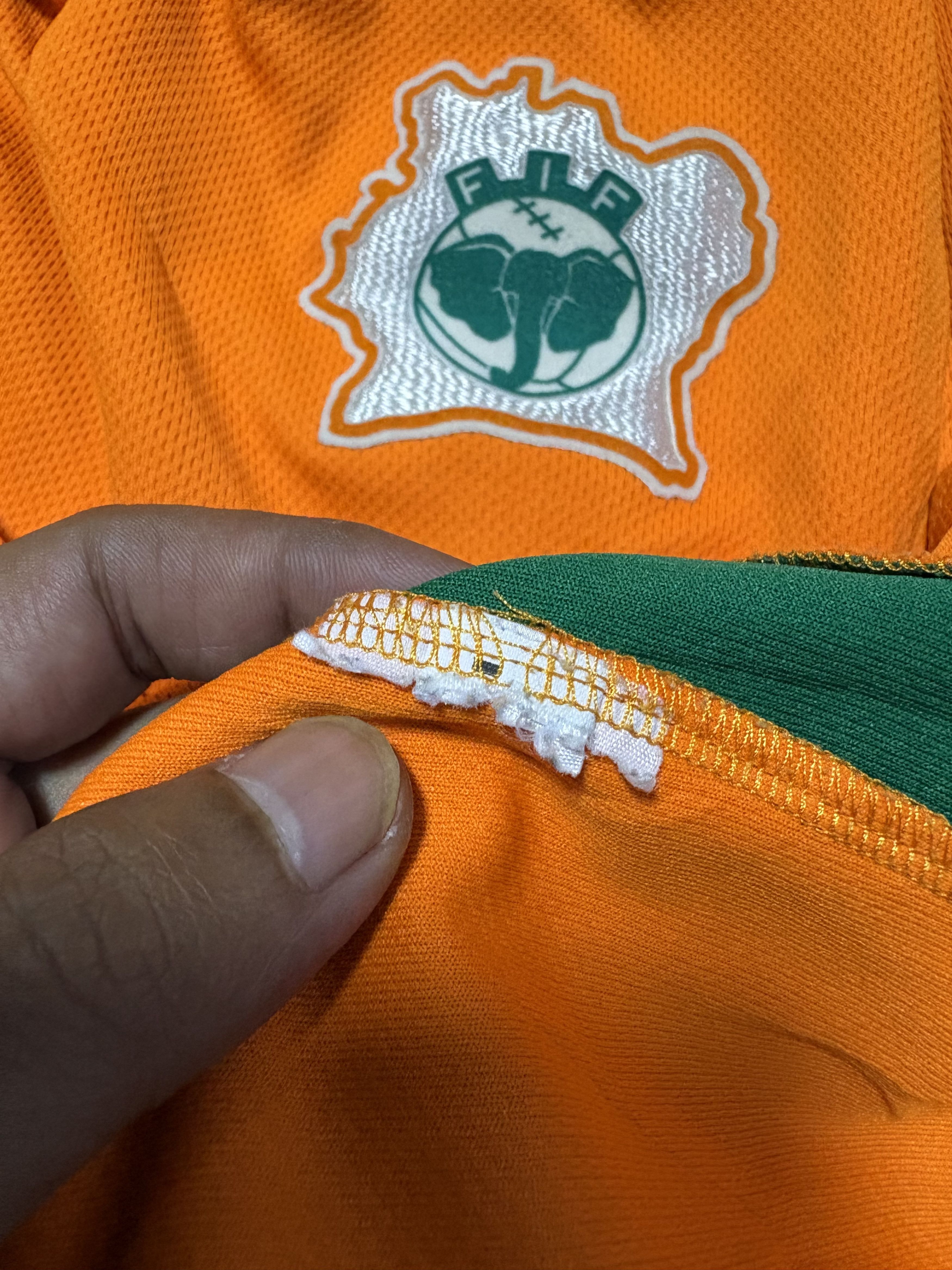 Puma jersey Ivory coast 2008 home Size US M / EU 48-50 / 2 - 6 Thumbnail