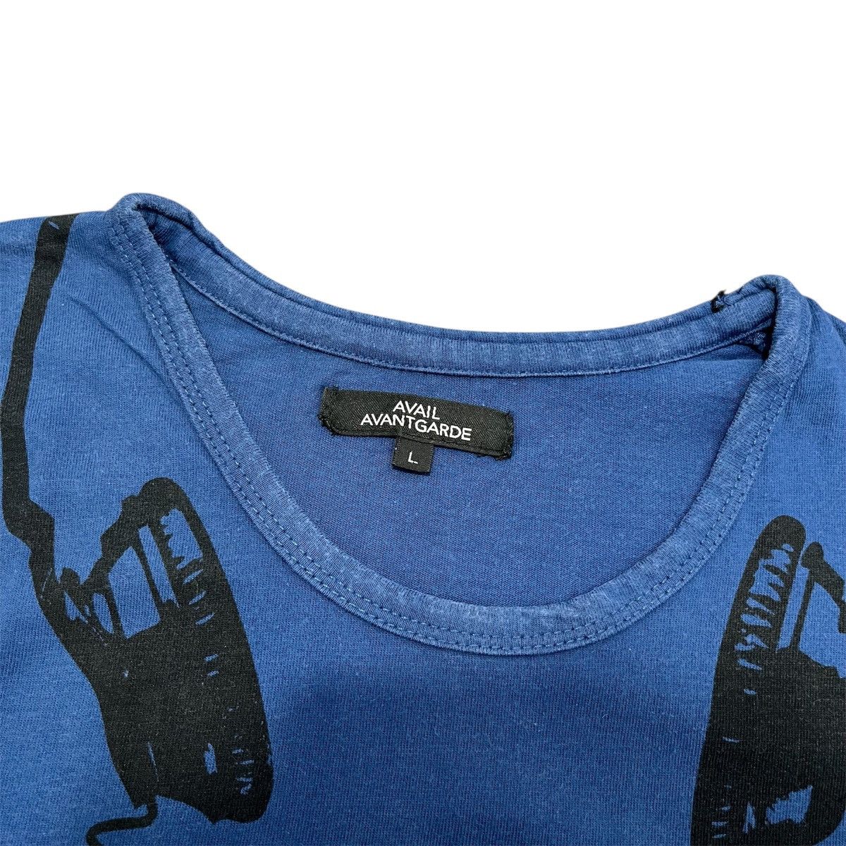 Japanese Brand 2000s Avail Avantgarde Headphones T-shirt ifsix Lgb Style Size US S / EU 44-46 / 1 - 4 Thumbnail