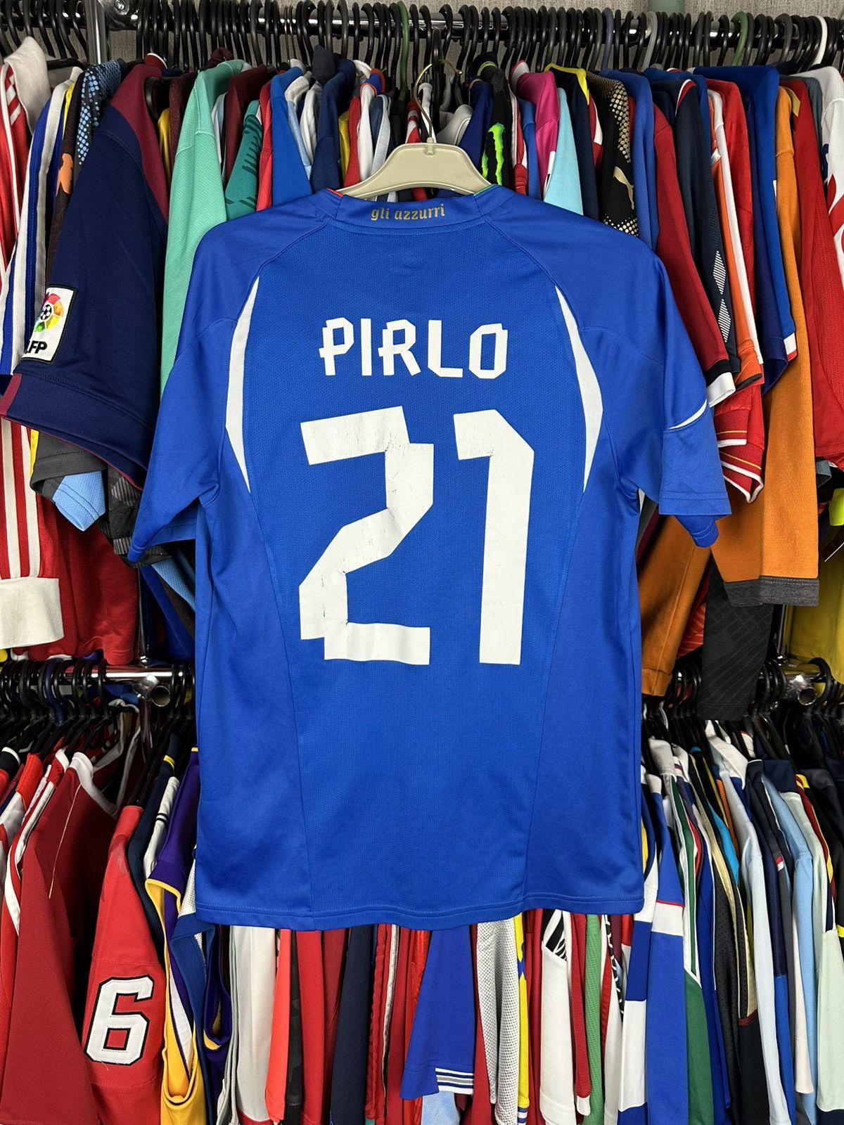 Puma Andrea Pirlo #21 Italy 2010 Football Shirt Soccer Jersey Size US M / EU 48-50 / 2 - 3 Thumbnail