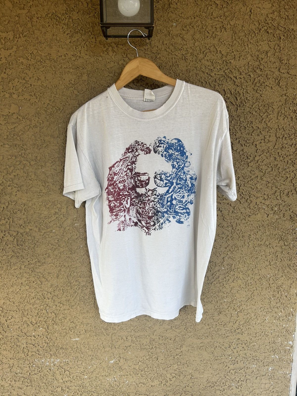 Grateful Dead × Vintage Vintage Grateful Dead 1995 Jerry Garcia Memorial T-Shirt Size US L / EU 52-54 / 3 - 4 Thumbnail