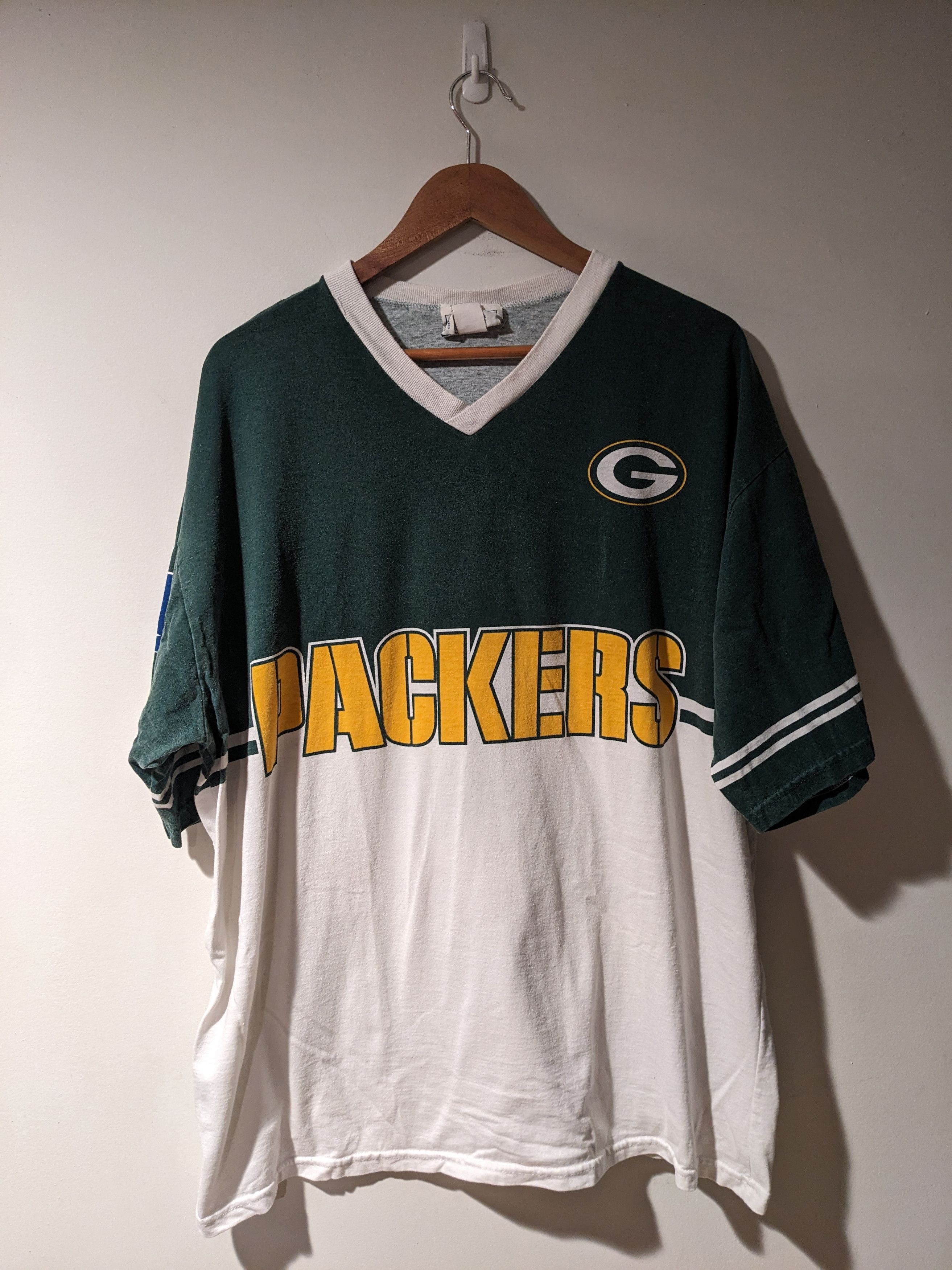 NFL × Vintage Vintage 1997 Green Bay Packers NFL Football Two Tone T-Shirt Size US XL / EU 56 / 4 - 1 Thumbnail