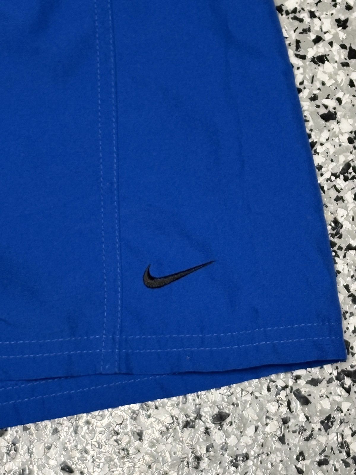 Nike Vintage 2000s Nike Blue/Black Nylon Swim Shorts Size XL Size US 36 / EU 52 - 4 Thumbnail
