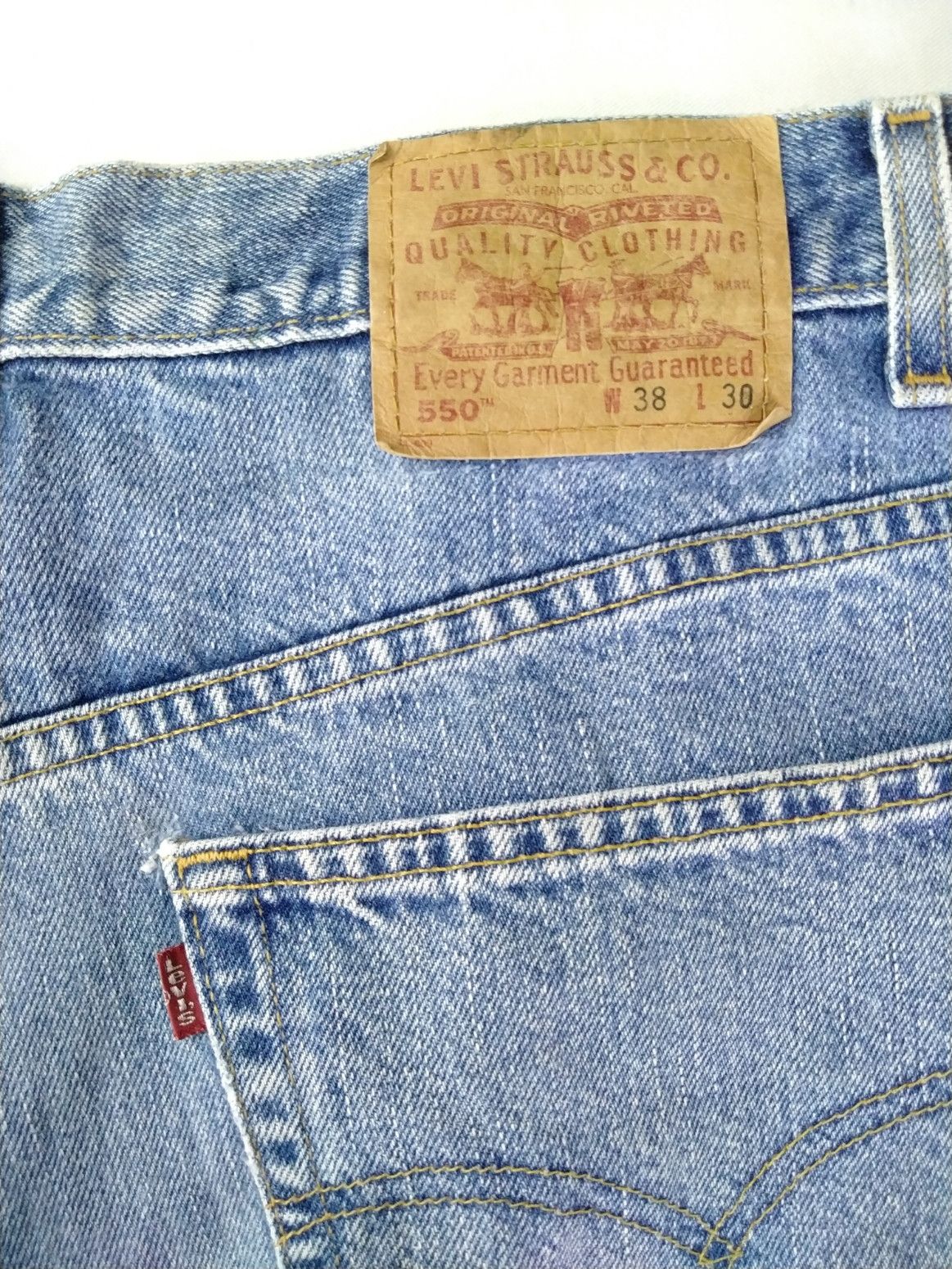 Levi's Blue Wash Vintage Levi's 550 Jeans 36x29.5 Denim -JN848 Size US 36 / EU 52 - 5 Thumbnail