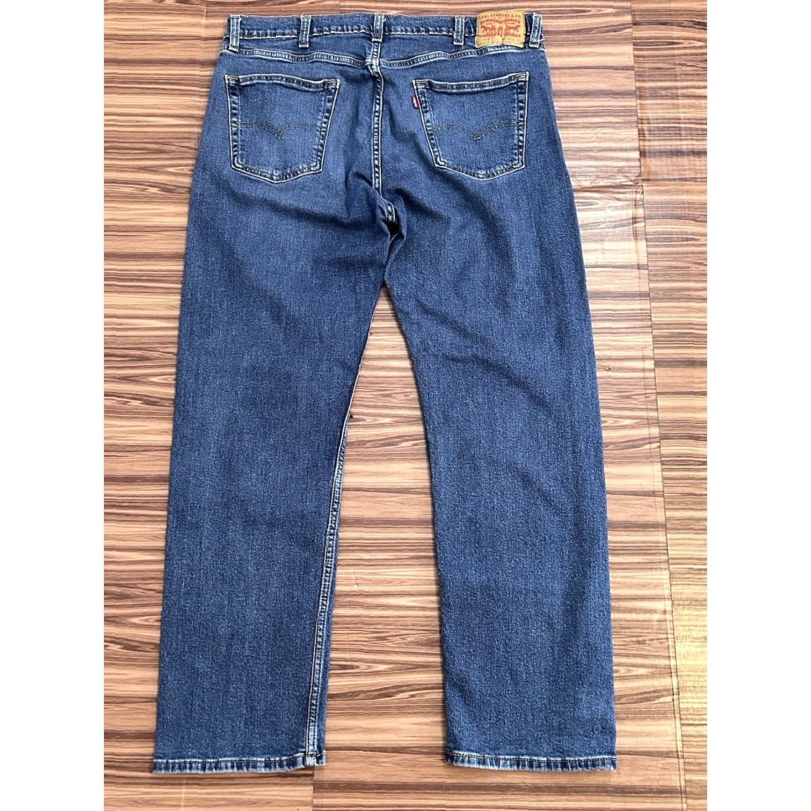 Levi's VINTAGE? No. Levi's 505 Jeans Straight Denim Blue 40x32 Mens Regular 5-Pocket Logo Zipper Dark Wash Cotton Jeans Size US 40 / EU 56 - 2 Thumbnail