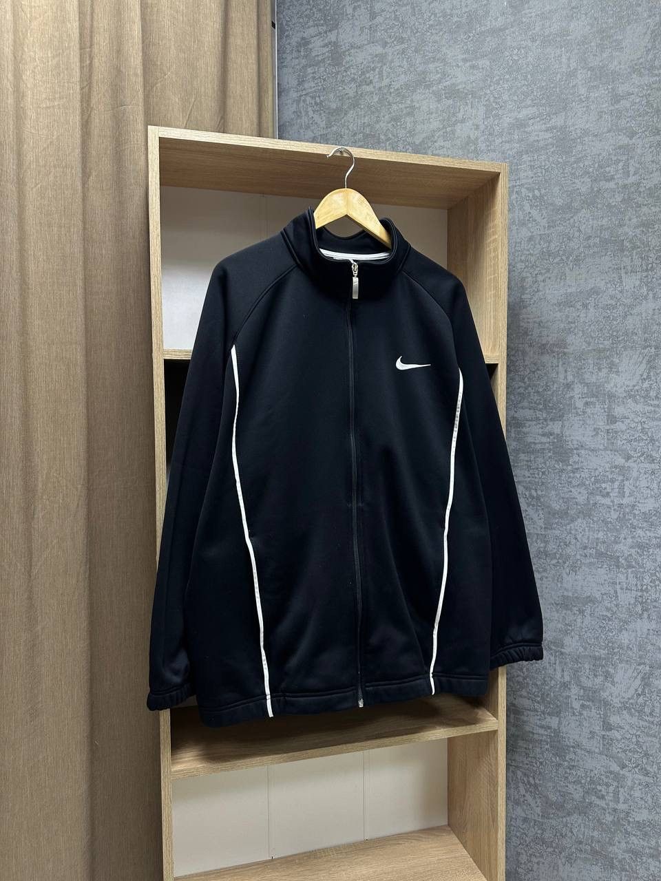 Nike × Nike ACG × Vintage Vintage Nike Black Full Zip Hoodie Size US L / EU 52-54 / 3 - 3 Thumbnail