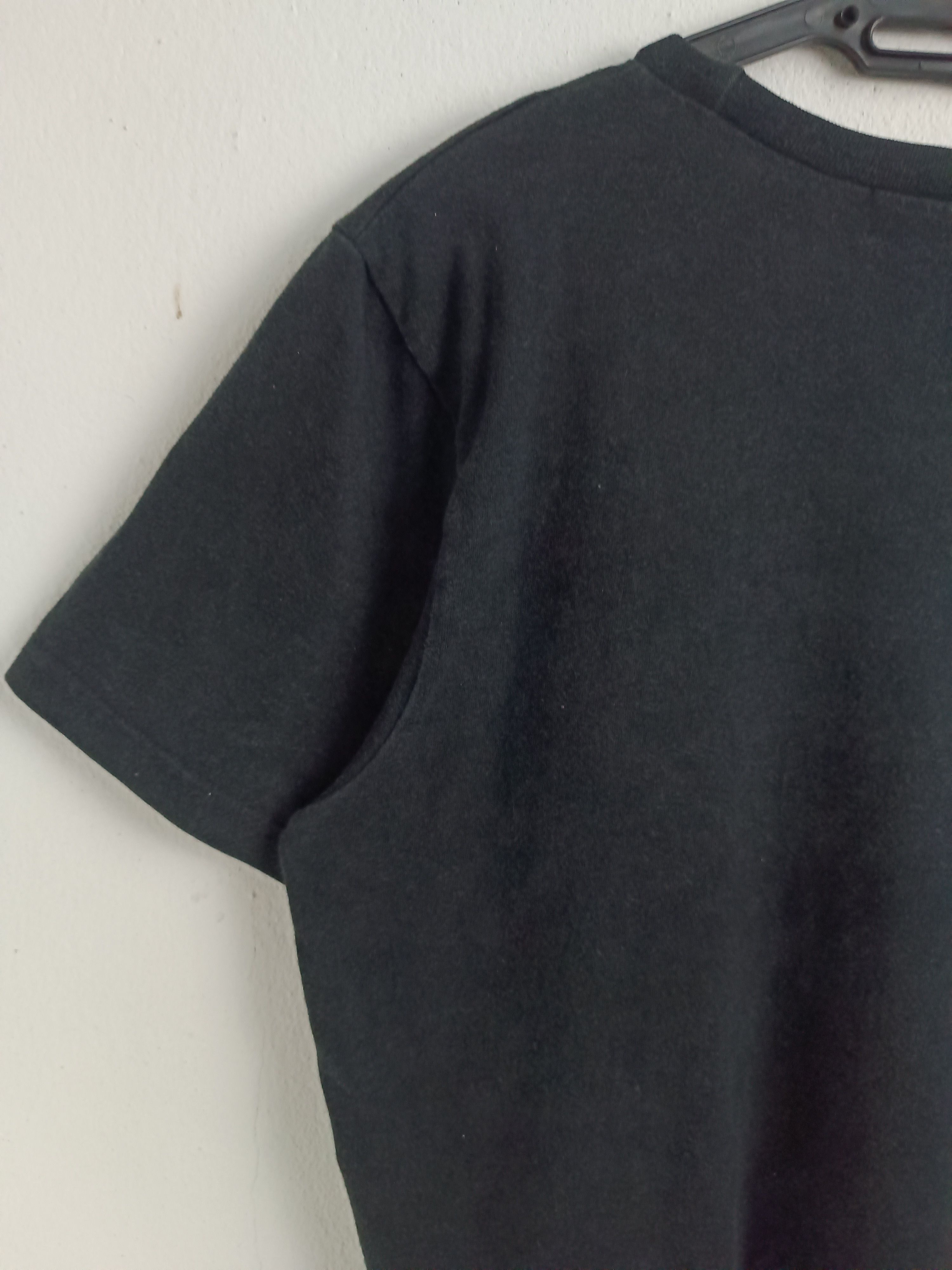 Vintage VINTAGE GIRL WITH LV KEFFIYEH PROTEST PEACE LOVE TEE Size US M / EU 48-50 / 2 - 11 Thumbnail