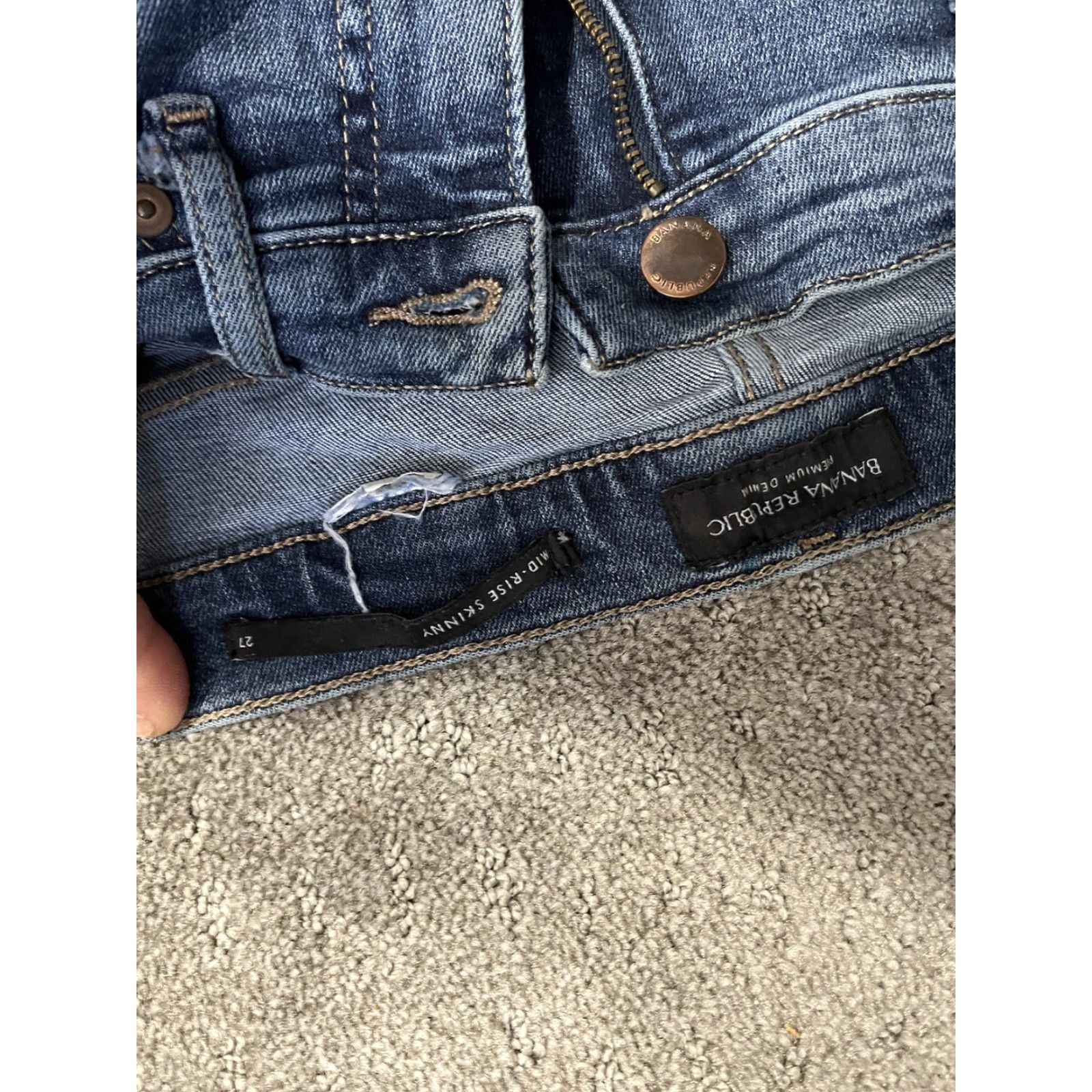 Banana Republic Banana Republic Jeans Premium Denim Mid-Rise Skinny Size 27 Blue Cotton Polyester Women's Skinny Jeans dark denim Size 27" / US 4 / IT 40 - 5 Thumbnail