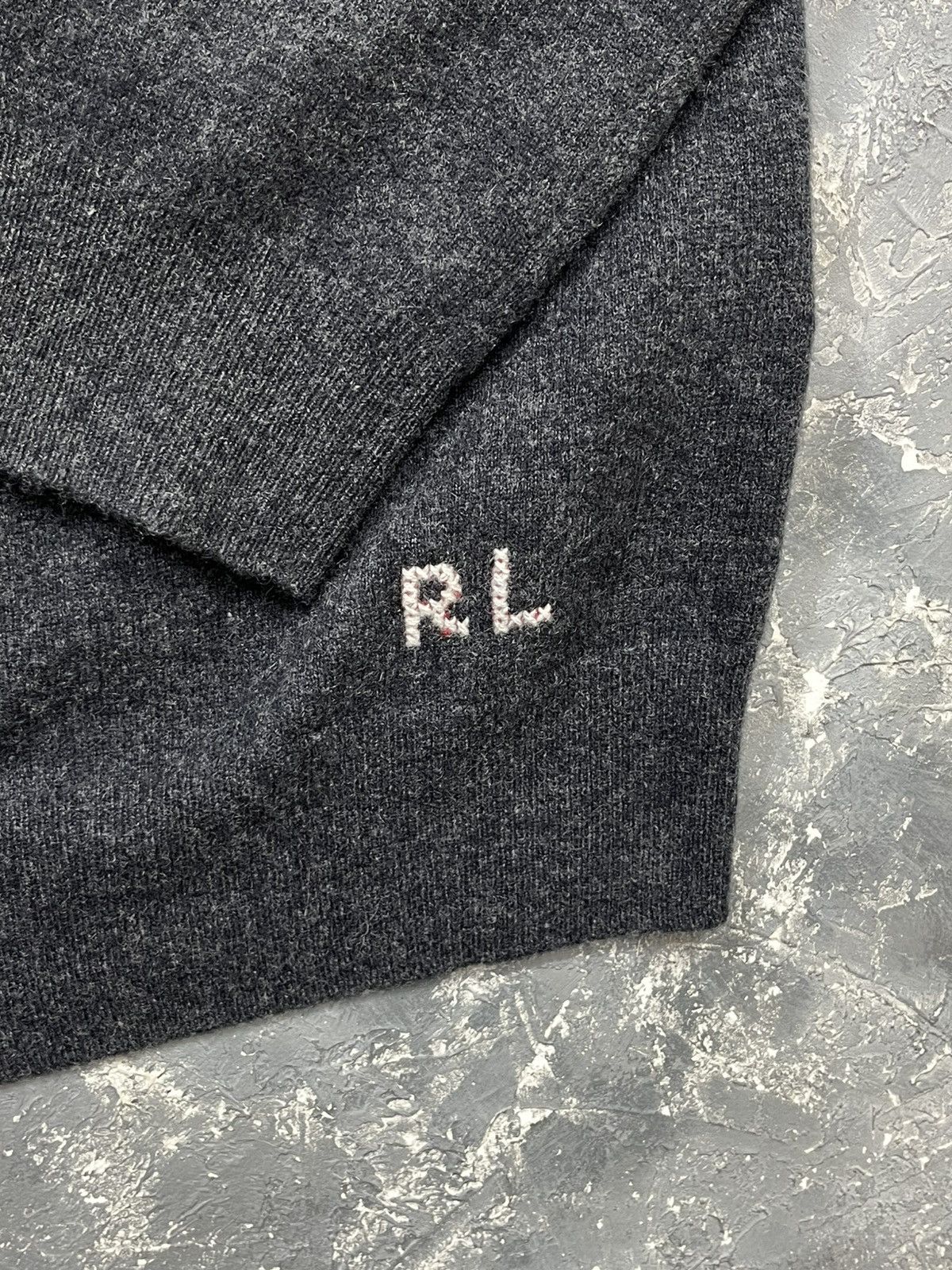 Polo Ralph Lauren Polo Ralph Lauren dog-intarsia cashmere sweater Size US L / EU 52-54 / 3 - 3 Thumbnail