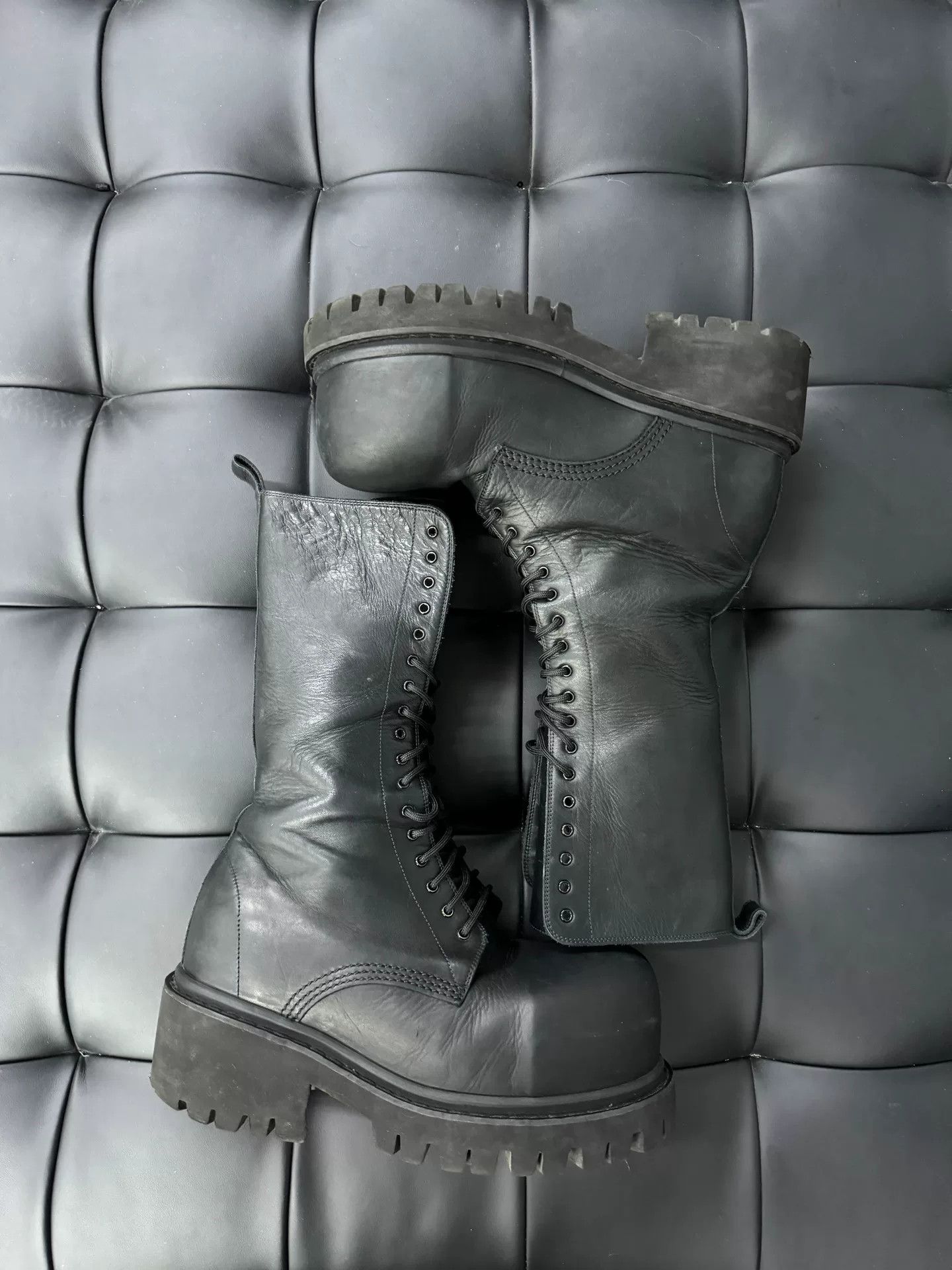 Balenciaga Balenciaga Stomper Black Lace-Up Boots Size US 8 / EU 41 - 1 Thumbnail