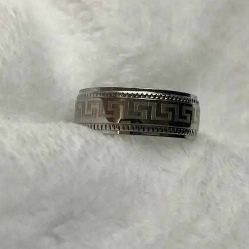 Other Size 10 Ancient Ring Size ONE SIZE - 4 Thumbnail