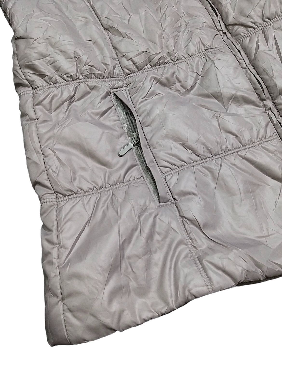 Uniqlo UNIQLO PUFFER JACKET ZIPPER HOODIES Size US S / EU 44-46 / 1 - 9 Thumbnail