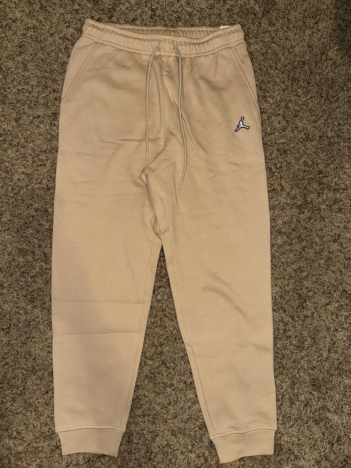 Designer Jordan Essential Fleece Joggers Pants Sample Size US 34 / EU 50 - 1 Thumbnail