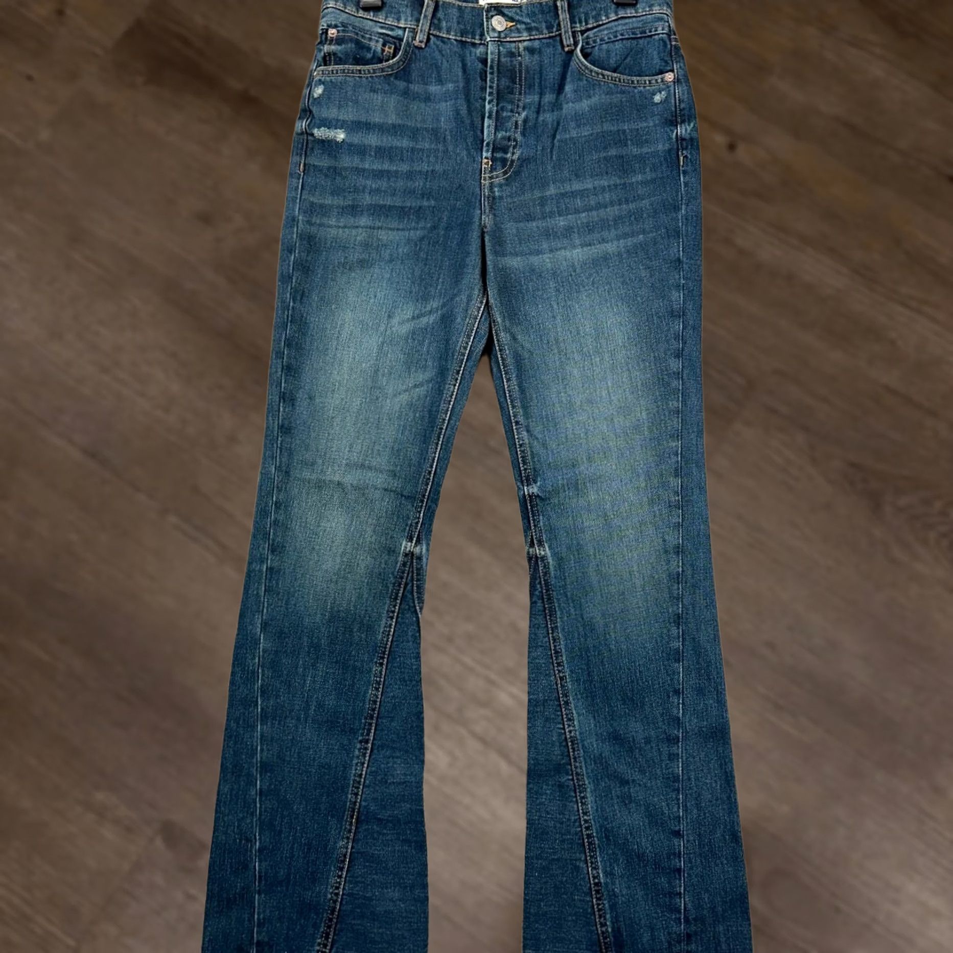 Vintage VINTAGE? No. We The Free Womens Bootcut Jeans 26 Serafin Blue Distressed Slim Mid-Rise NEW Size 26" / US 2 / IT 38 - 1 Thumbnail