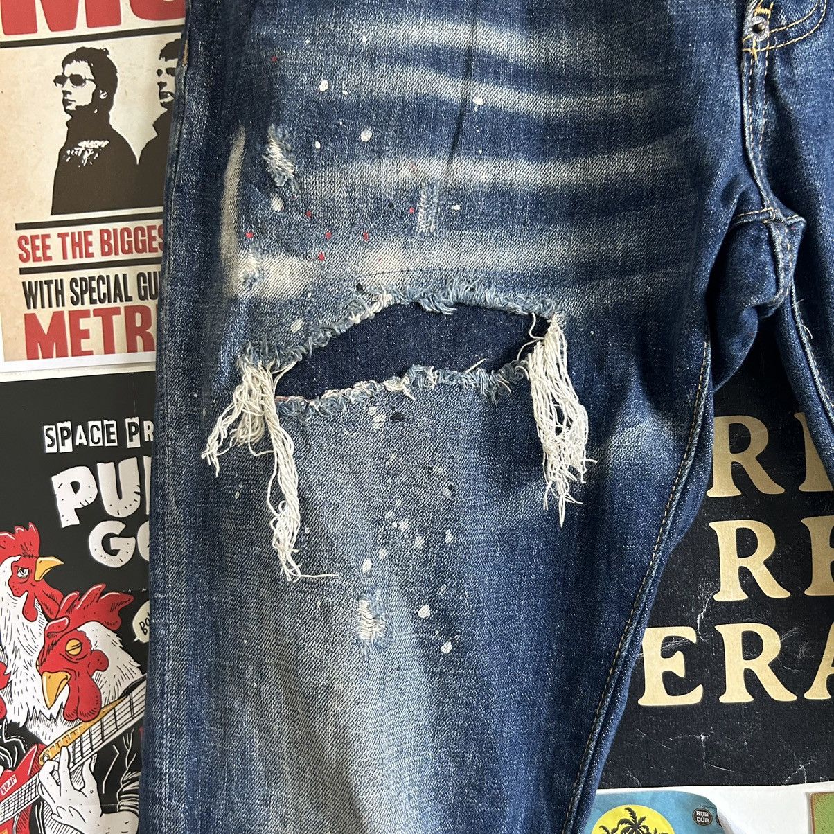 Dsquared2 Vintage Dsquared2 Paint Splash Patches Distressed Denim Size US 37 - 7 Thumbnail