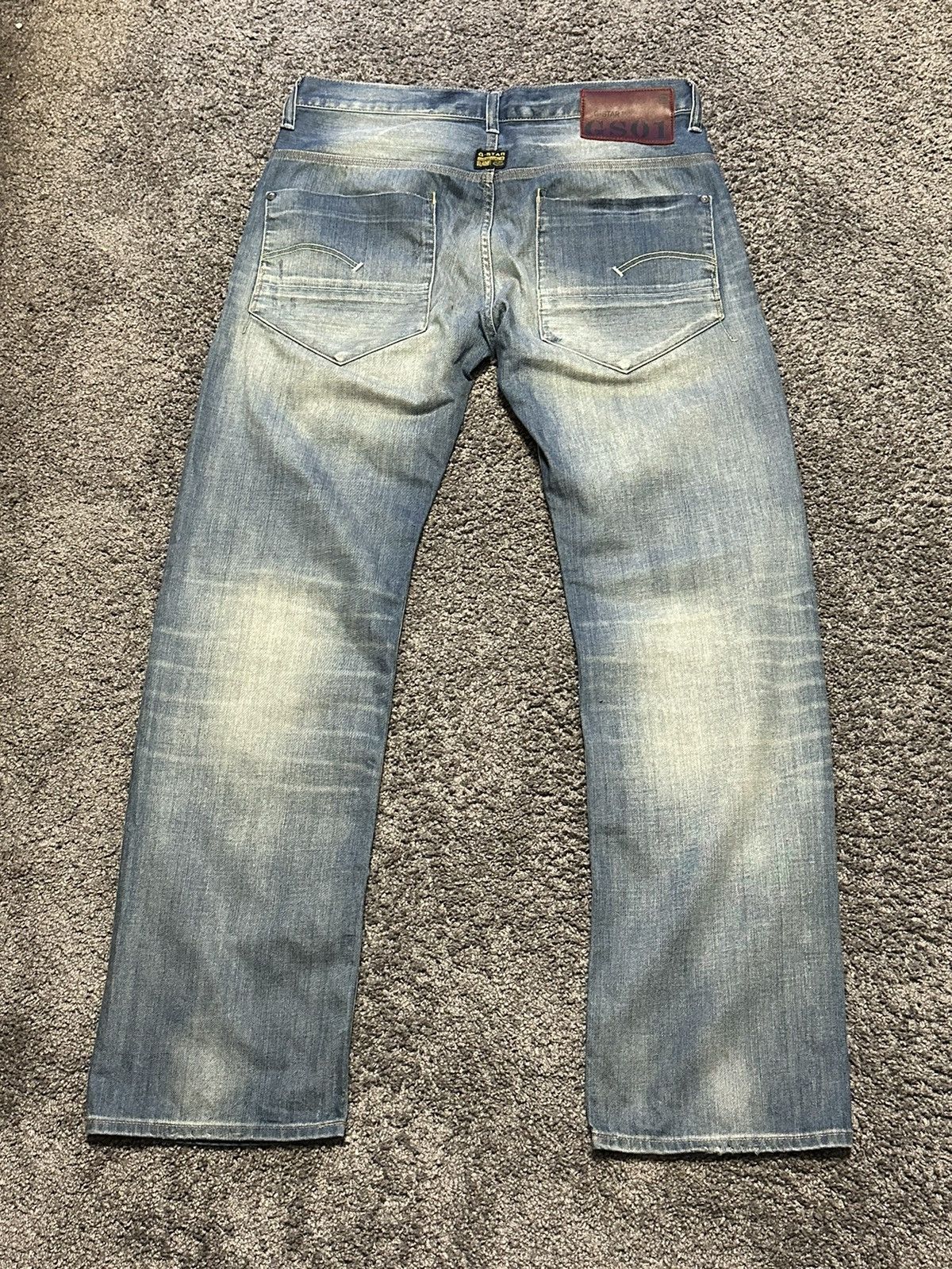 BLUE DENIM JEANS