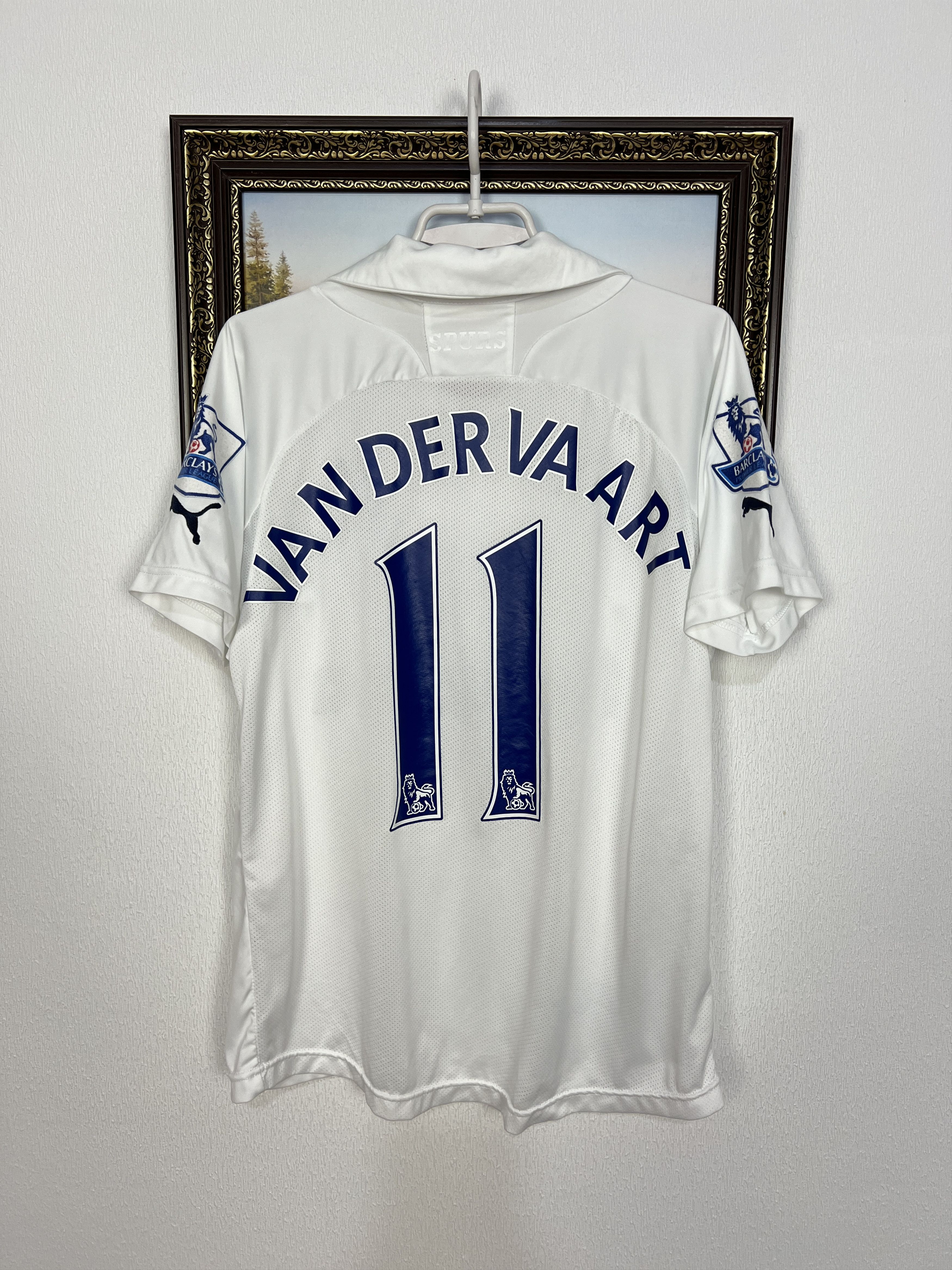 Puma Tottenham Hotspur football shirt #11 Van Der Vaart Jersey Size US M / EU 48-50 / 2 - 1 Thumbnail