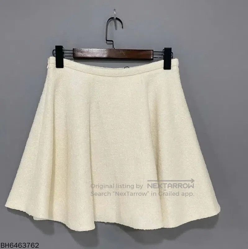 Valentino Valentino Women's White Skirt . Size 26" / US 2 / IT 38 - 3 Thumbnail