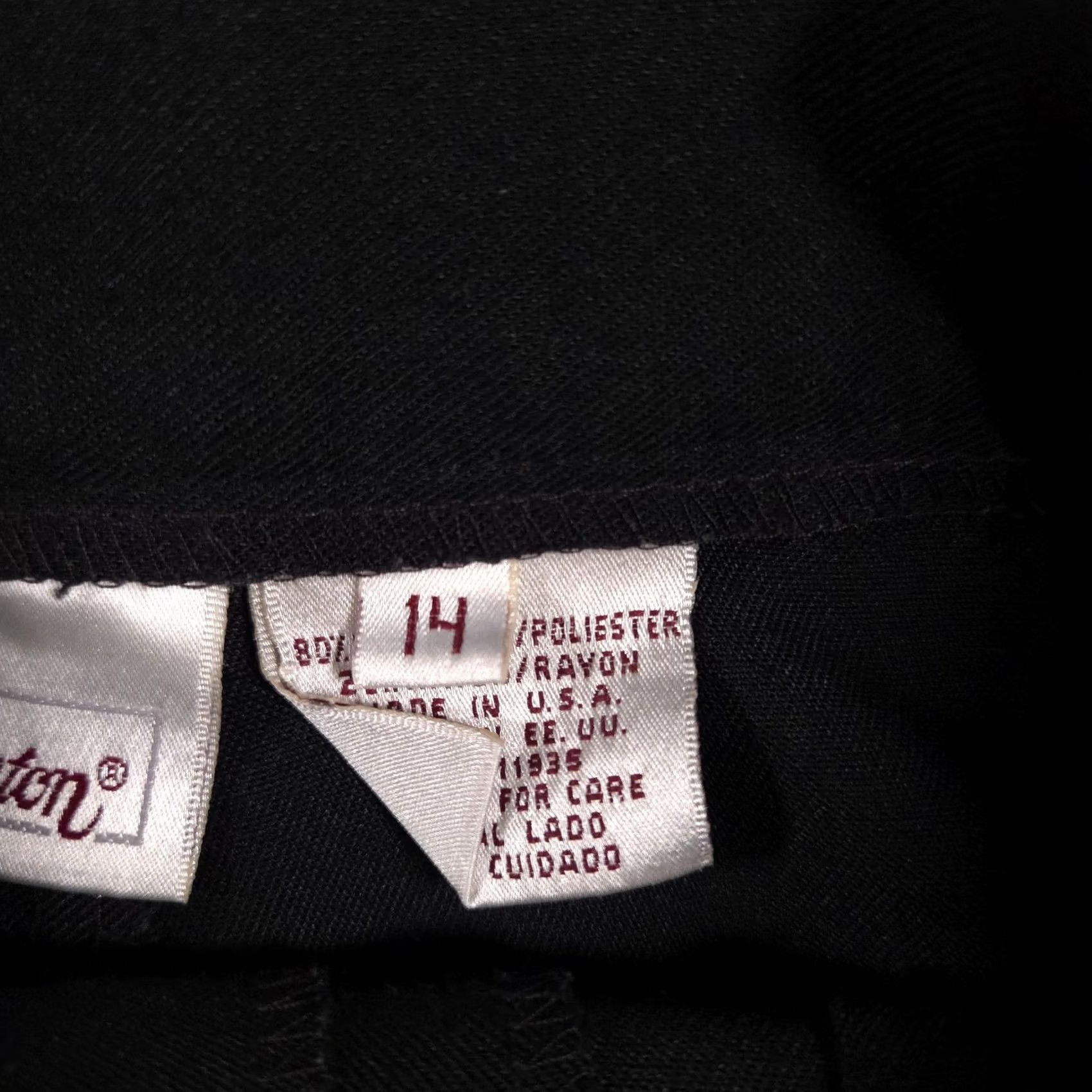 Worthington VINTAGE Worthington Pants Womens 14 Black High Waisted Pleated Trousers Pockets USA Dress Pants Womens 14 Black, Pleated, Pockets, Zip, 28 Inseam Size 36" / US 14 / IT 50 - 6 Thumbnail