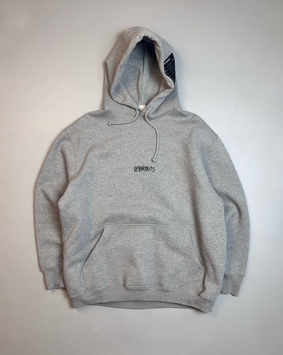 Vetements Vetements basic hoosie , big print logos medium Size US M / EU 48-50 / 2 - 1 Thumbnail