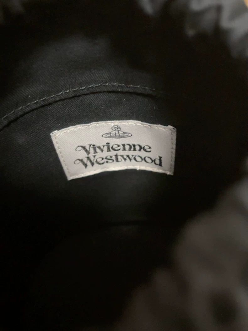 Vivienne Westwood Vivienne Westwood size os Bucket bag, black patent leather Size ONE SIZE - 9 Thumbnail
