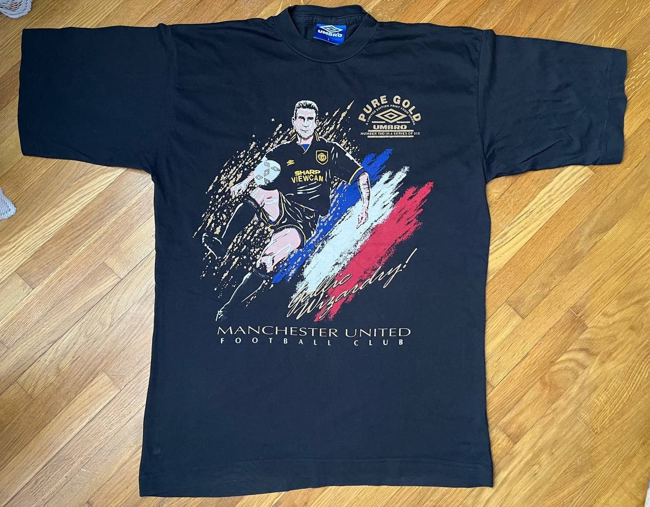 Vintage Umbro Manchester United FC Eric Cantona 1996 tee